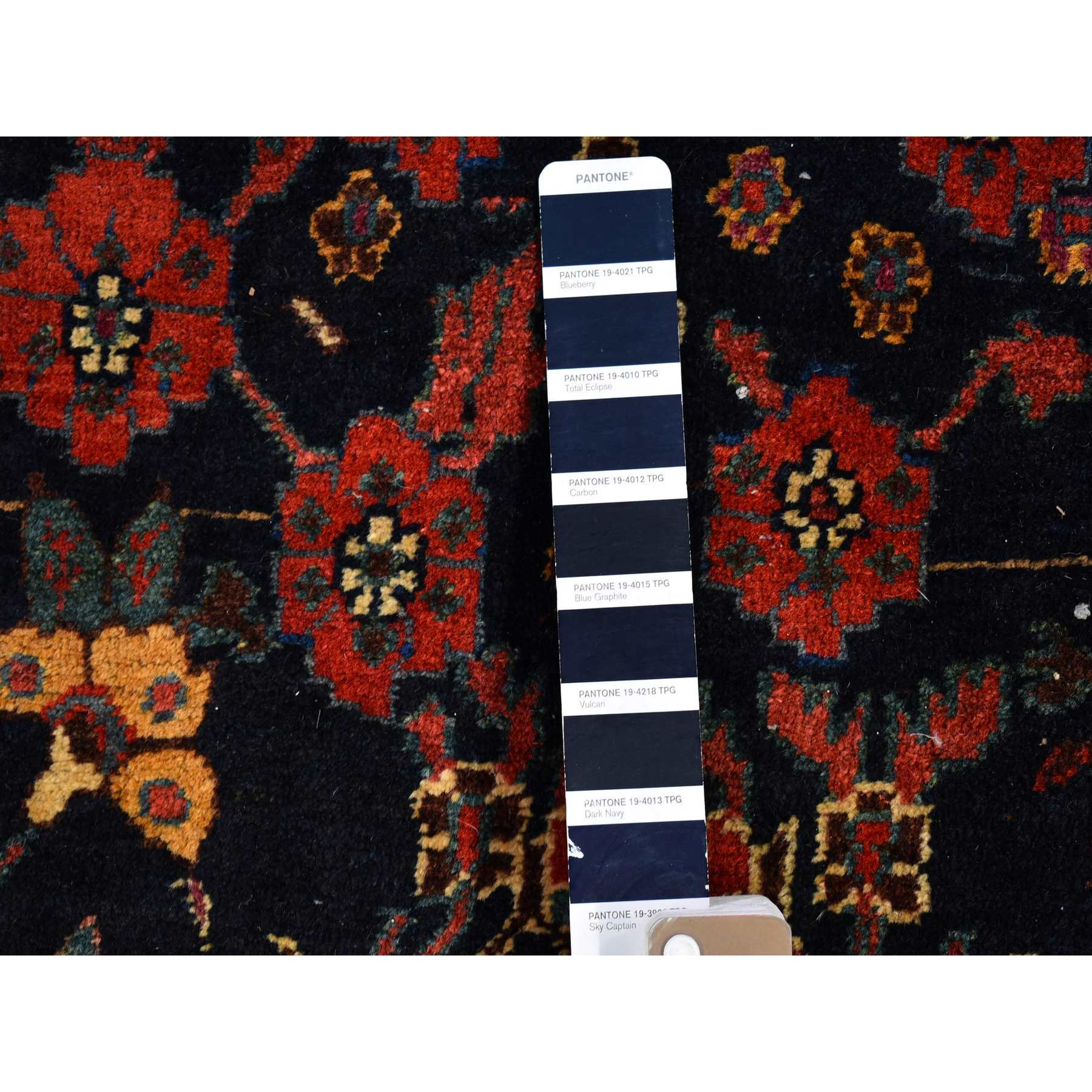 Antique-Hand-Knotted-Rug-334045