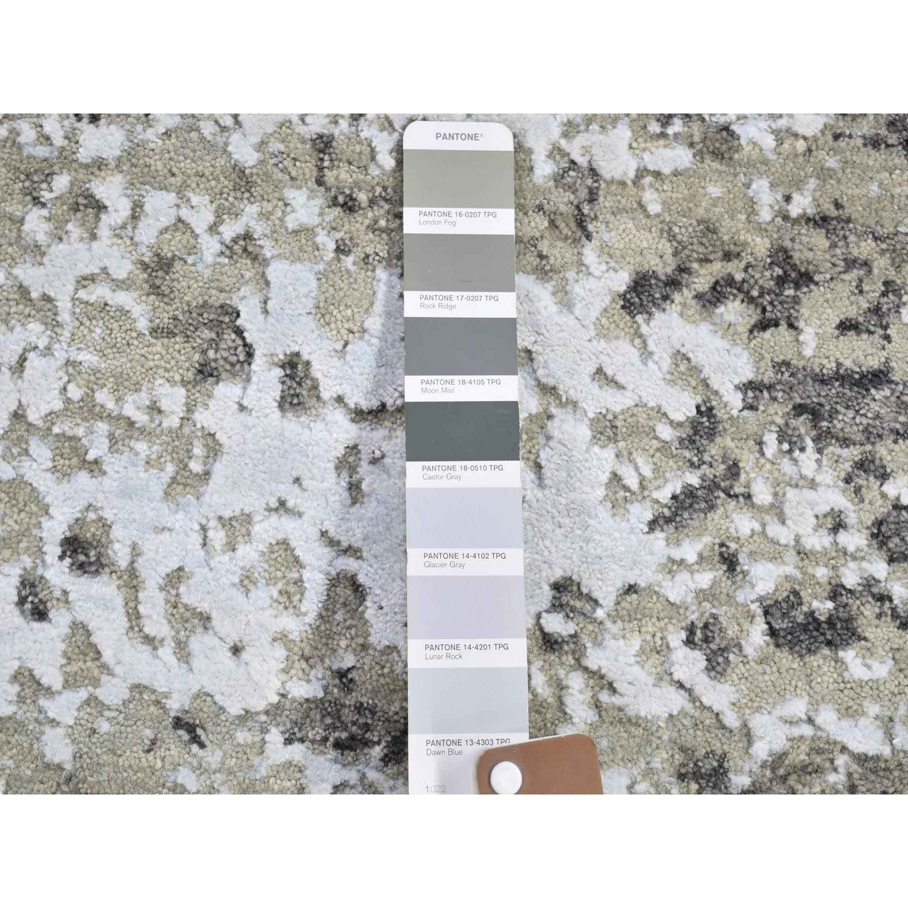 Modern-and-Contemporary-Hand-Knotted-Rug-332505