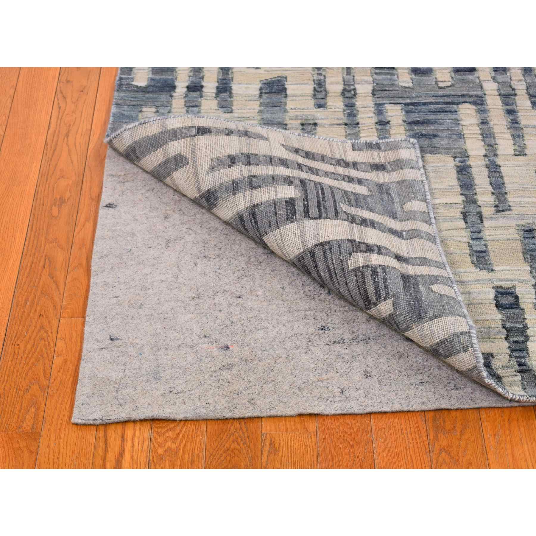 Modern-and-Contemporary-Hand-Knotted-Rug-332590