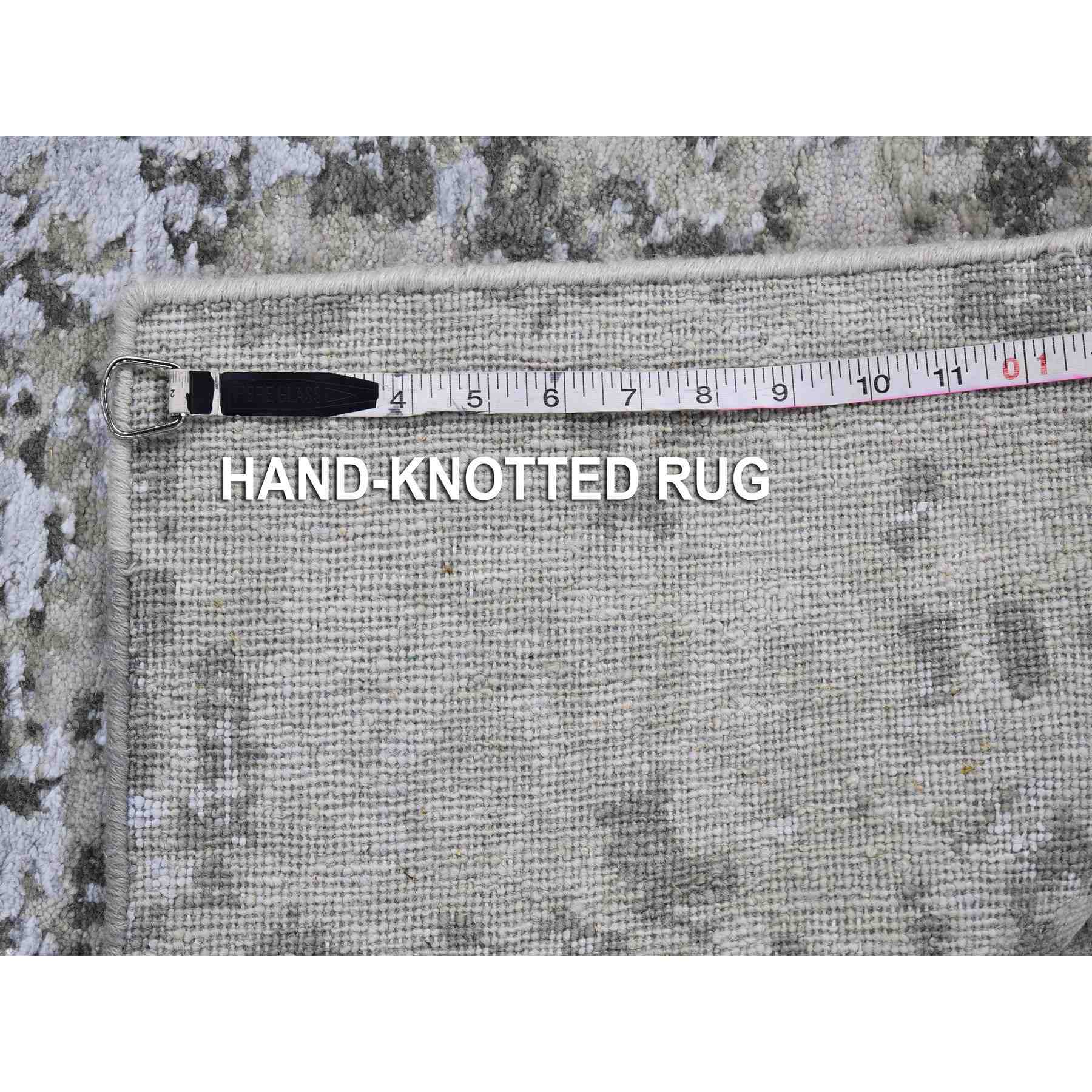 Modern-and-Contemporary-Hand-Knotted-Rug-332840