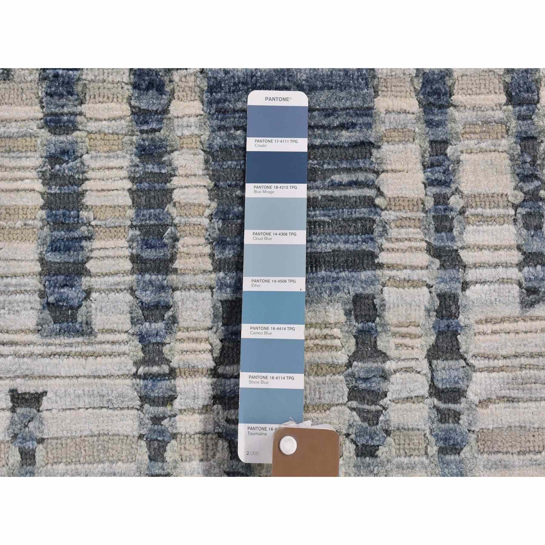 Modern-and-Contemporary-Hand-Knotted-Rug-332925