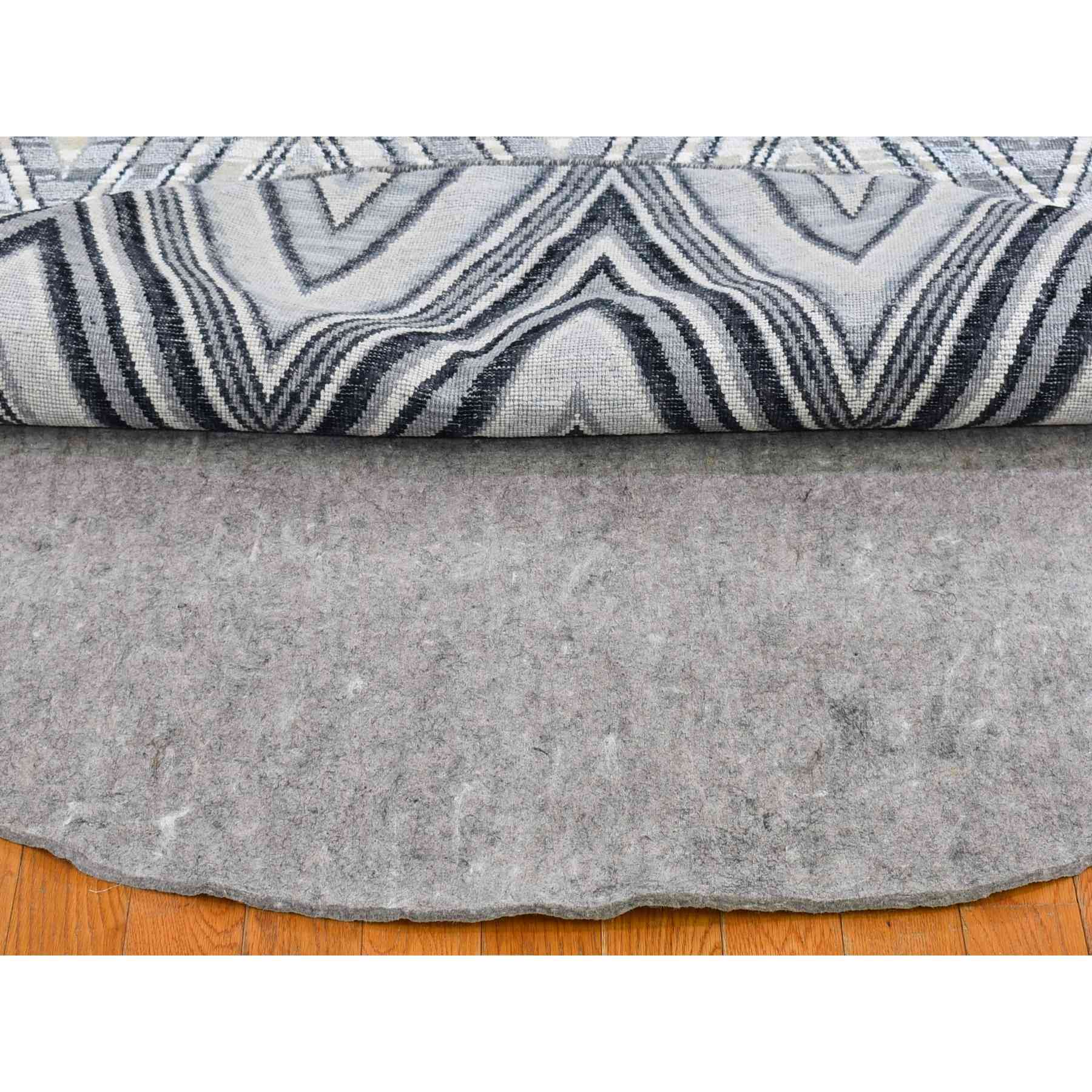 Modern-and-Contemporary-Hand-Knotted-Rug-333475