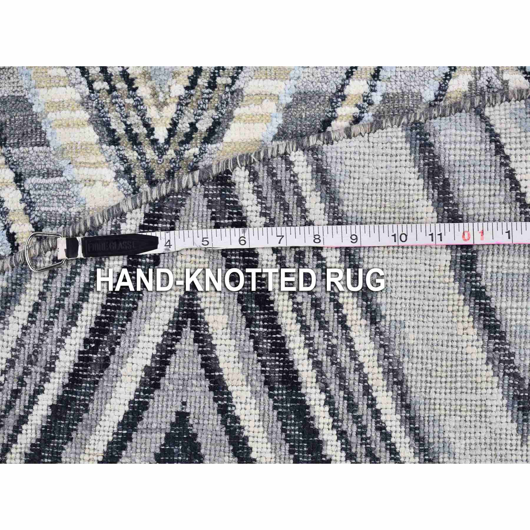 Modern-and-Contemporary-Hand-Knotted-Rug-333475