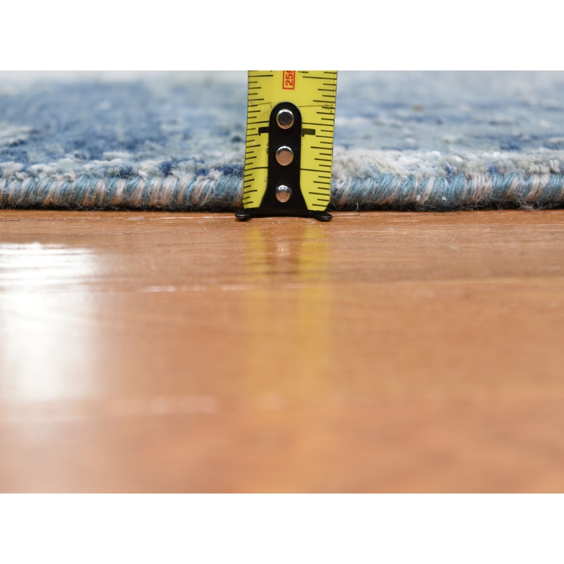 Modern-and-Contemporary-Hand-Knotted-Rug-333585