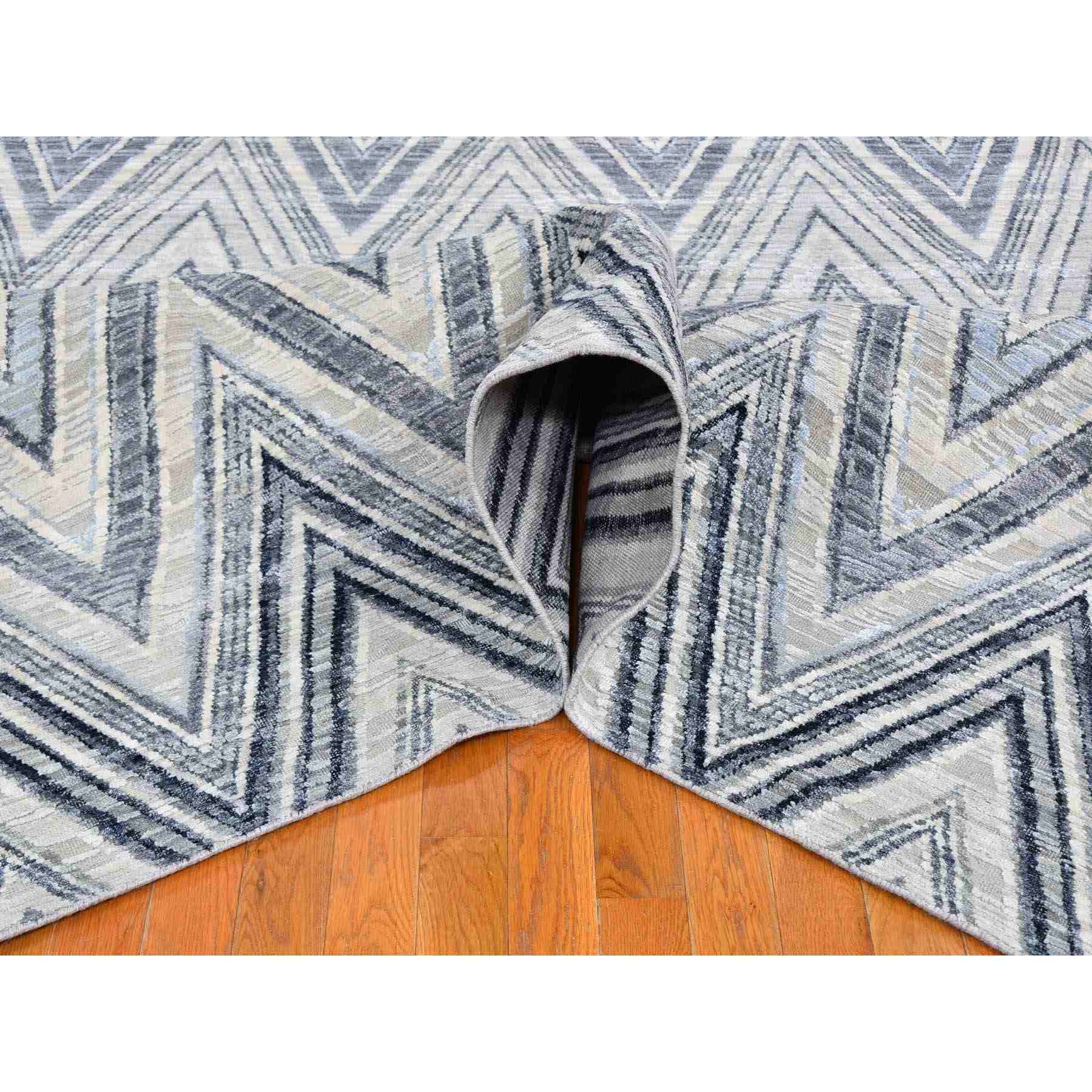Modern-and-Contemporary-Hand-Knotted-Rug-334215