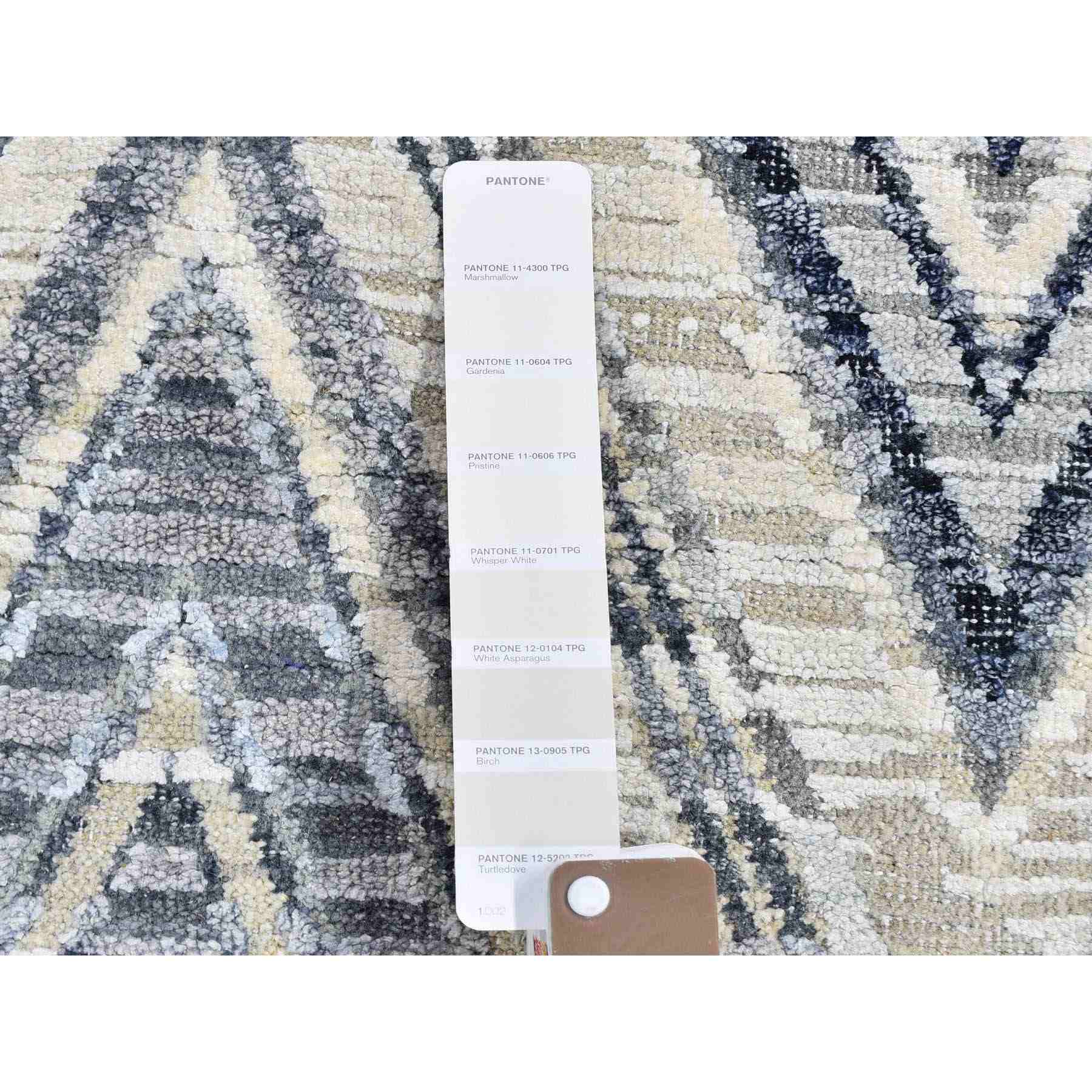 Modern-and-Contemporary-Hand-Knotted-Rug-334215