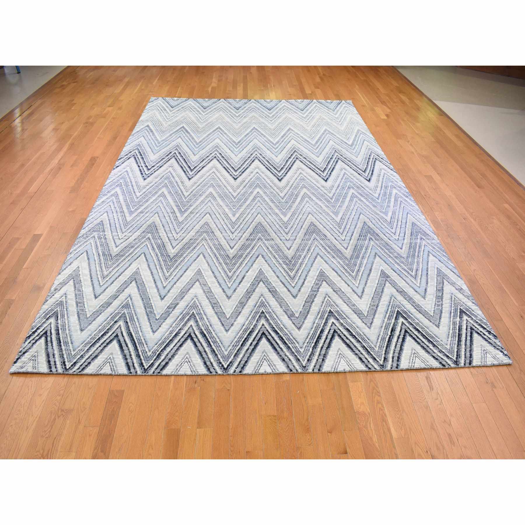 Modern-and-Contemporary-Hand-Knotted-Rug-334370