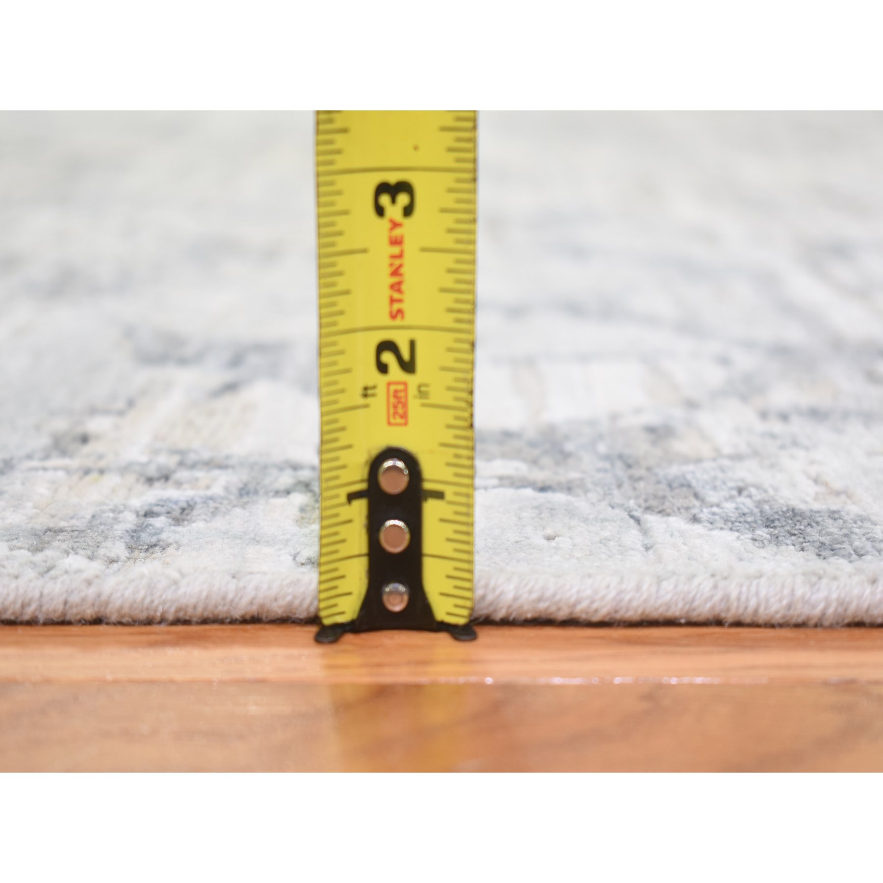 Modern-and-Contemporary-Hand-Knotted-Rug-334375