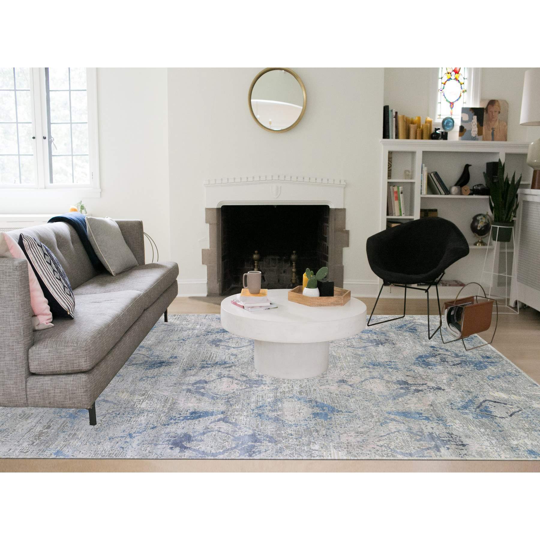 Modern-and-Contemporary-Hand-Knotted-Rug-334380