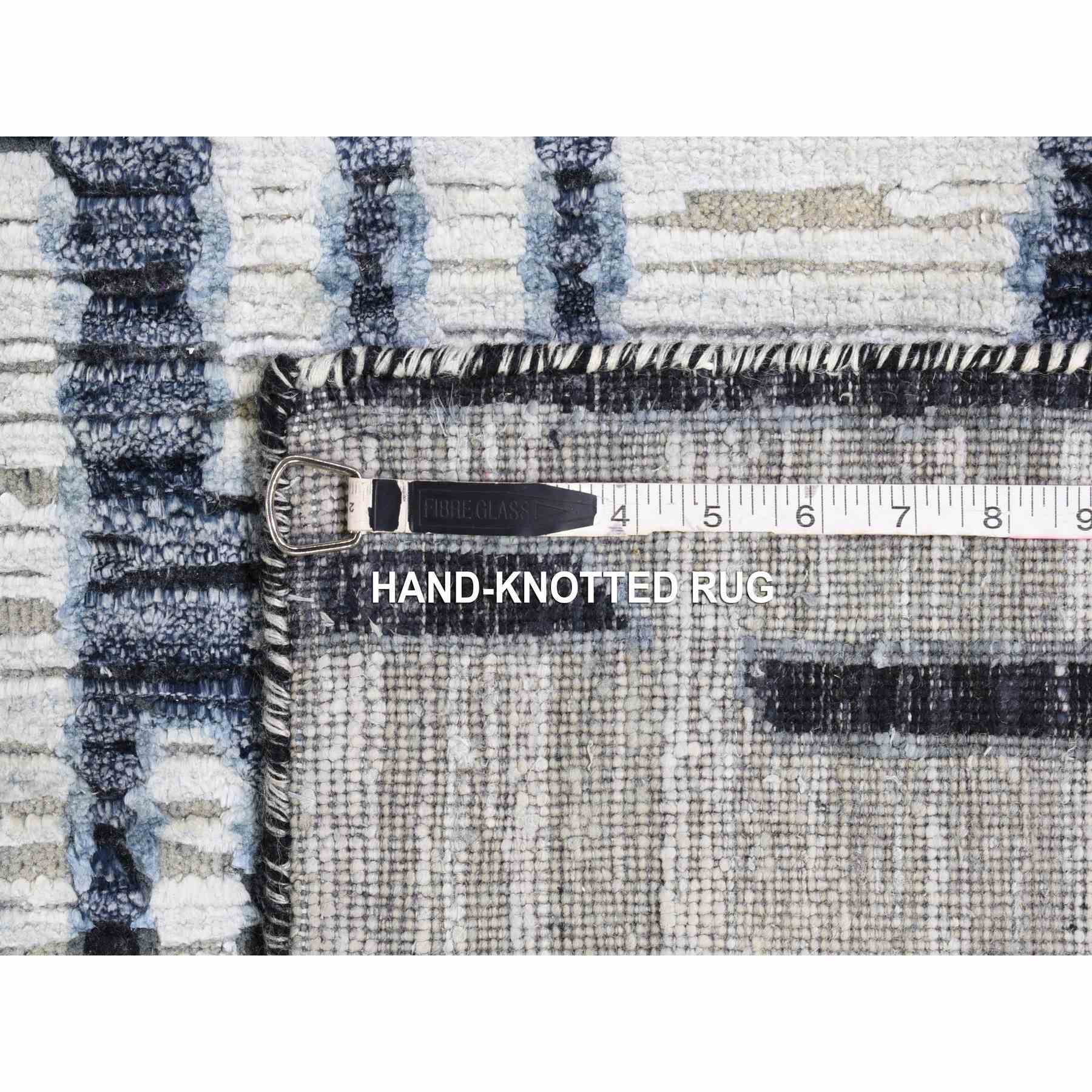 Modern-and-Contemporary-Hand-Knotted-Rug-334775