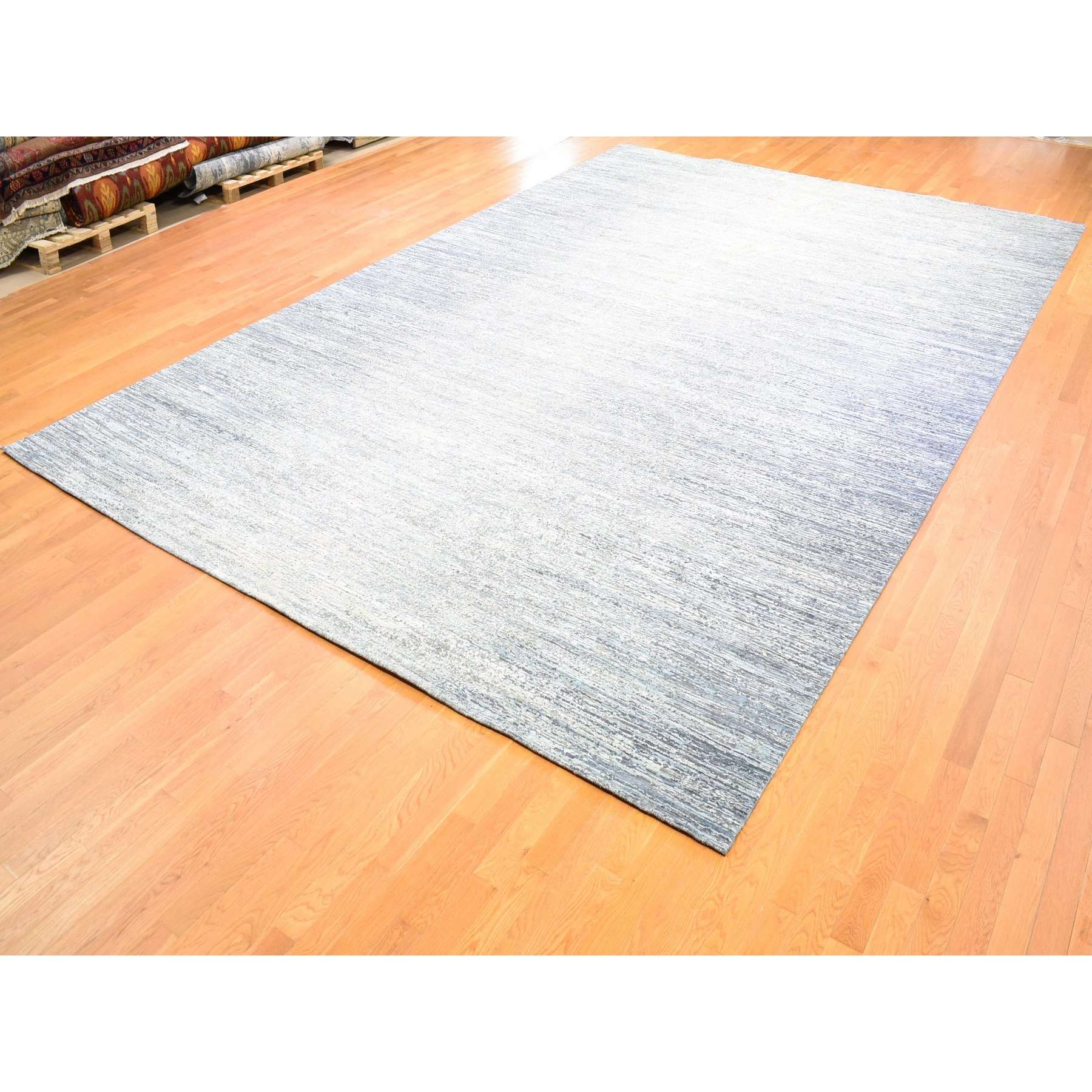 Modern-and-Contemporary-Hand-Knotted-Rug-334870