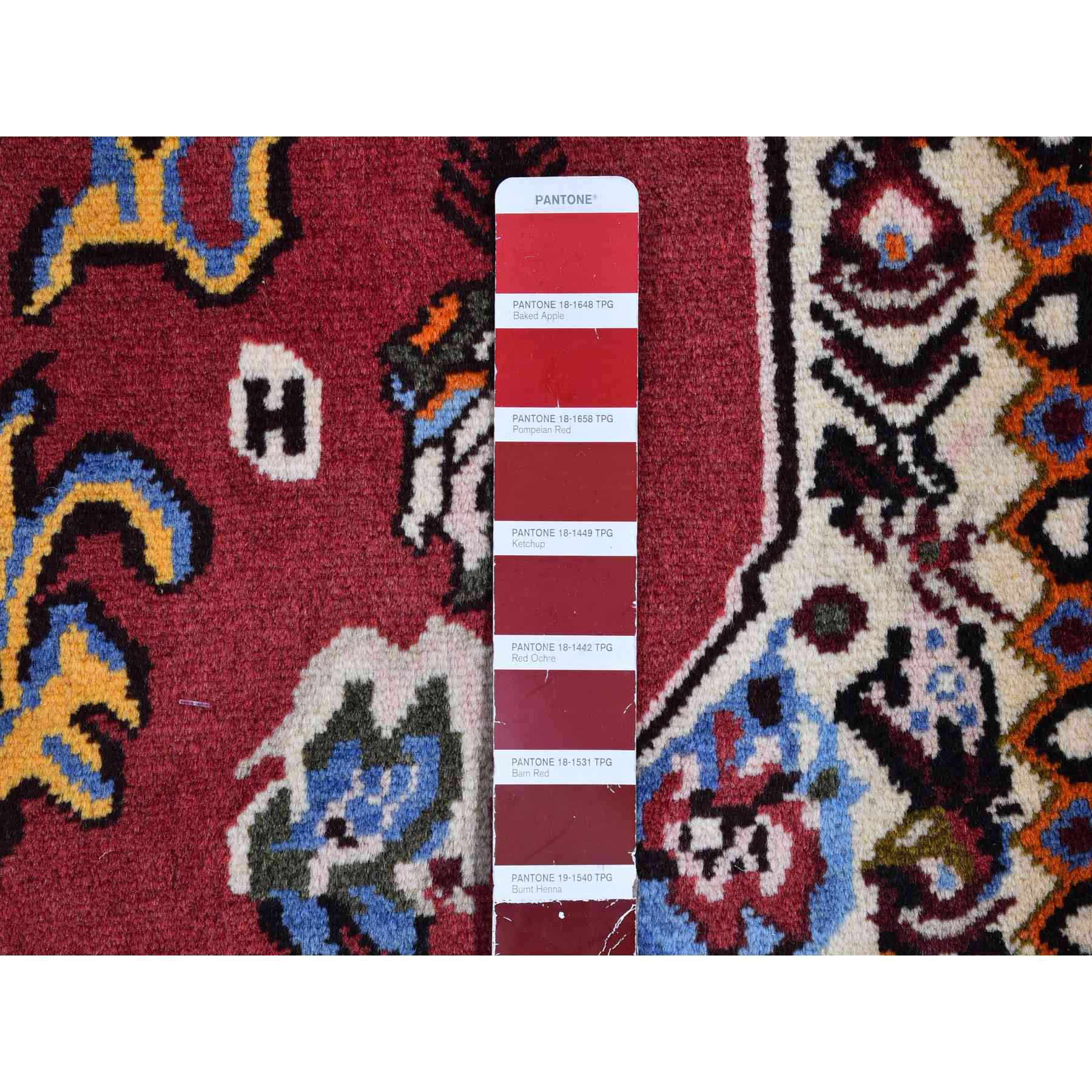 Persian-Hand-Knotted-Rug-333140