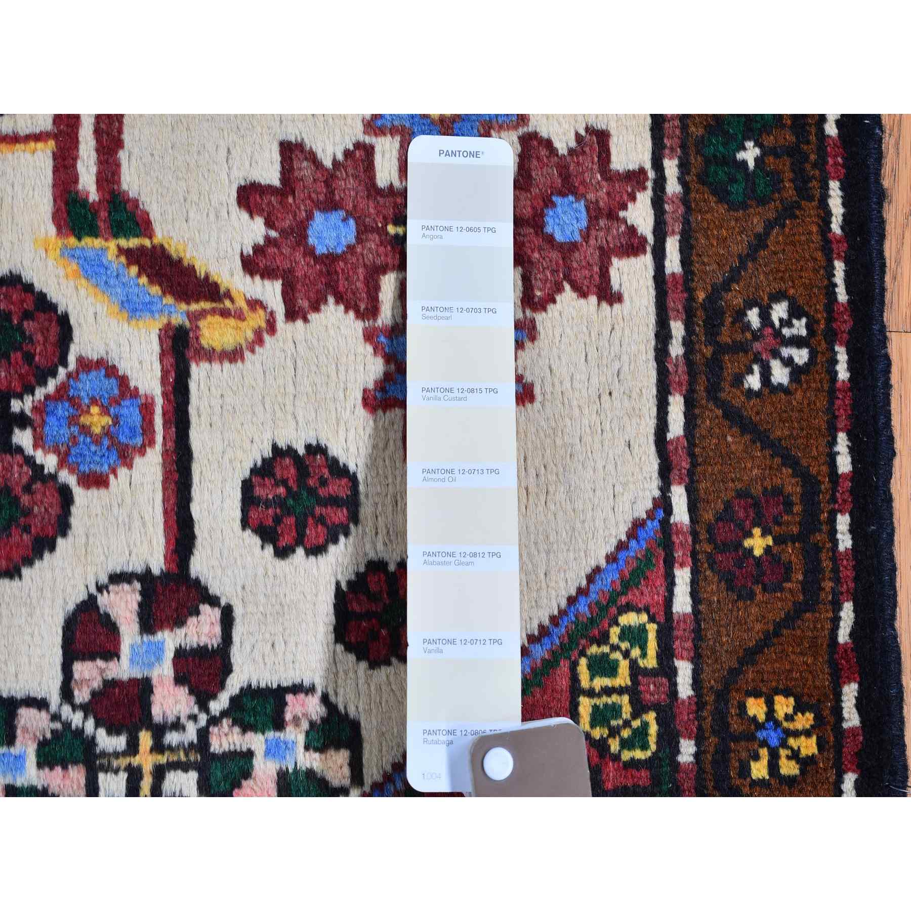 Persian-Hand-Knotted-Rug-333275