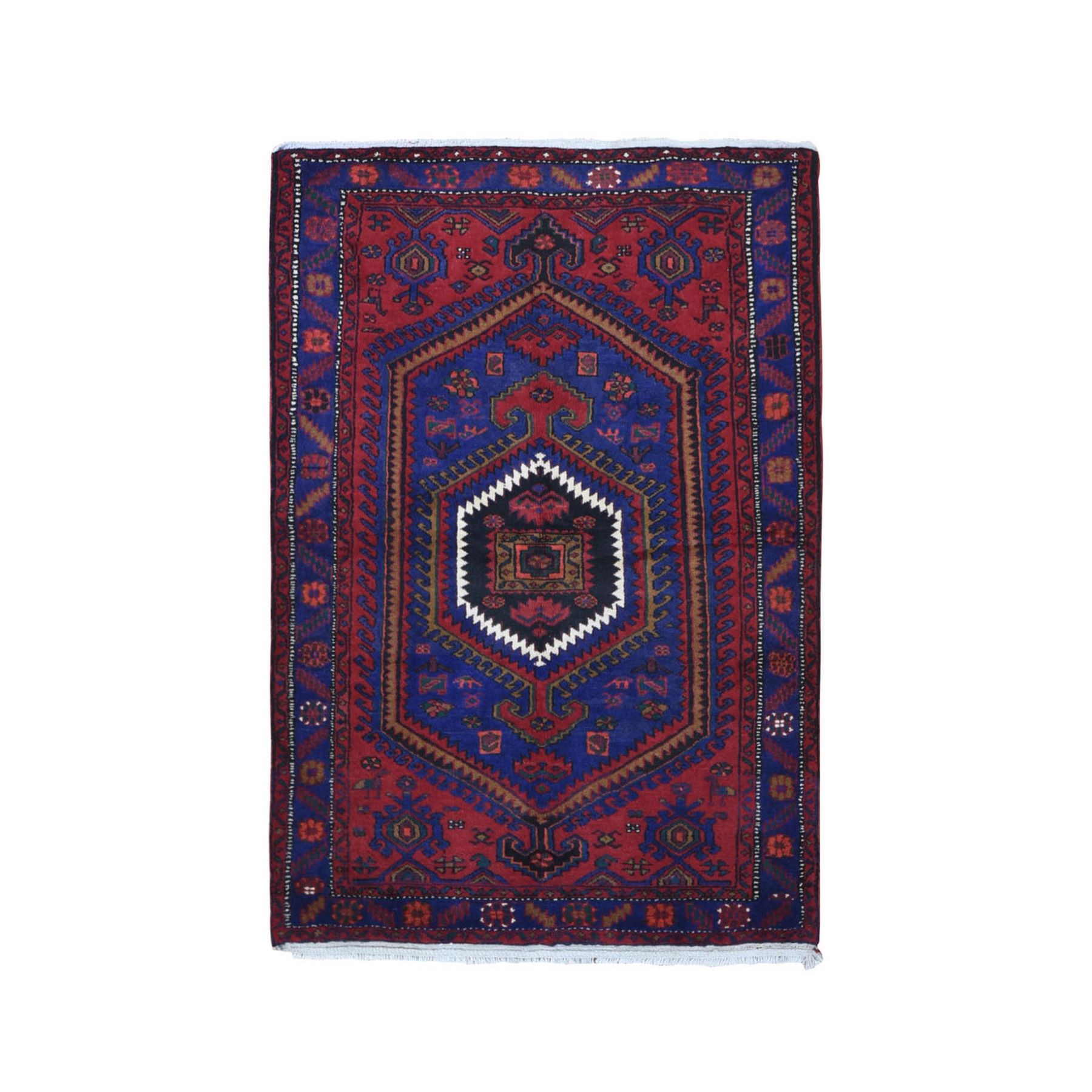 Persian-Hand-Knotted-Rug-333360