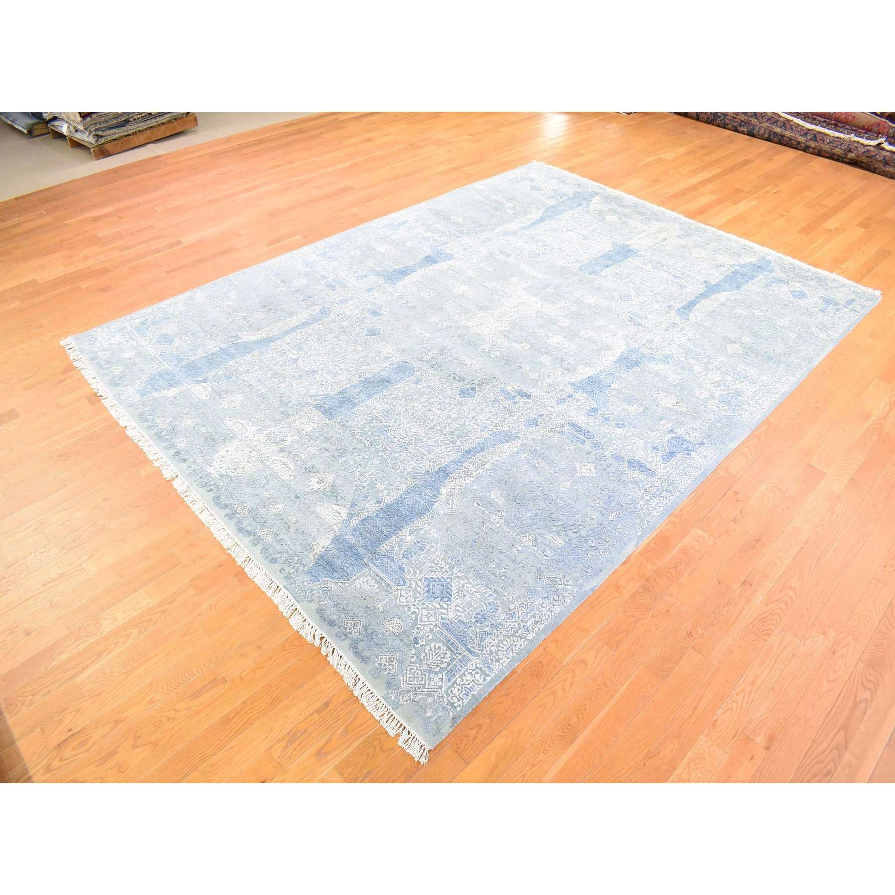 Transitional-Hand-Knotted-Rug-334770