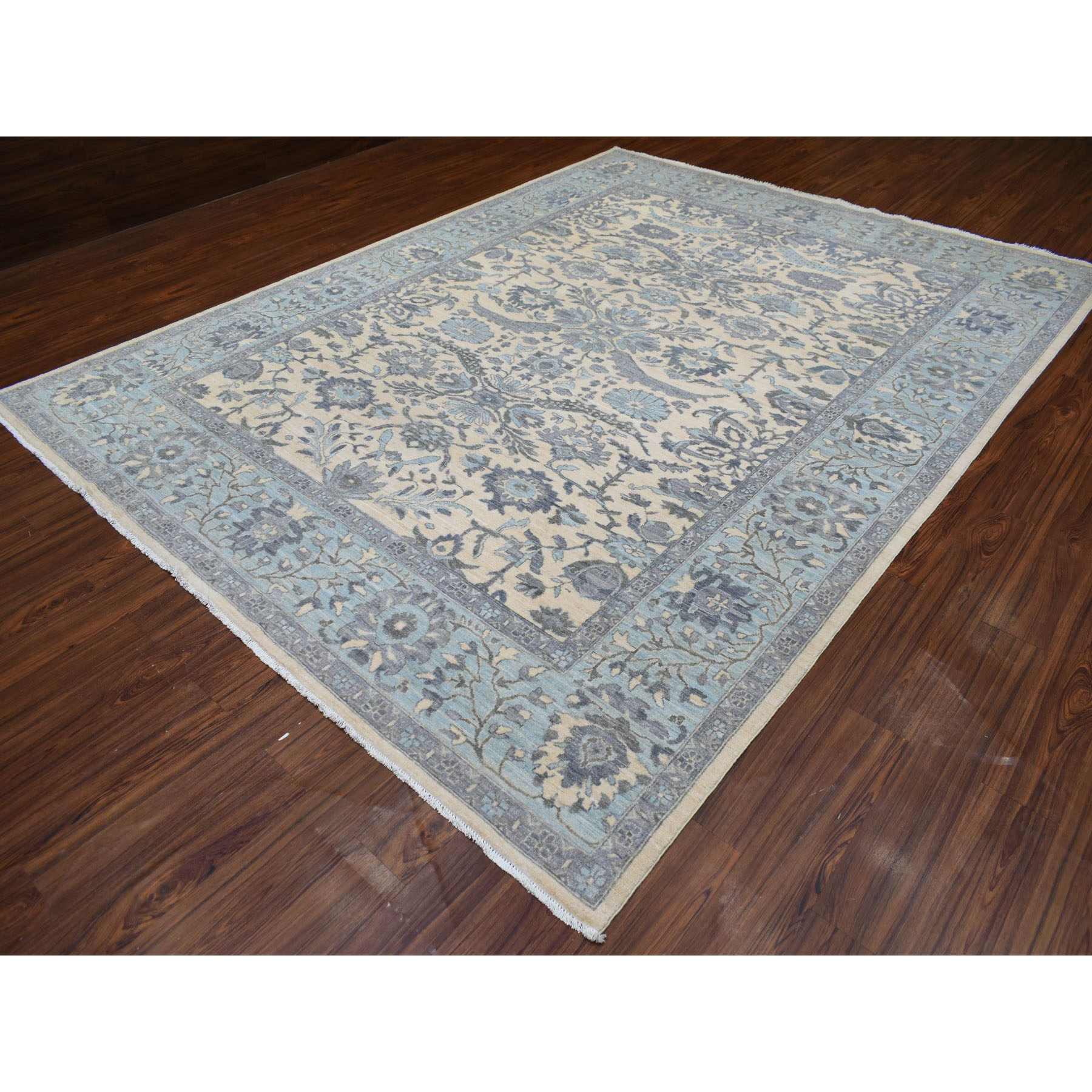 Oushak-And-Peshawar-Hand-Knotted-Rug-351585