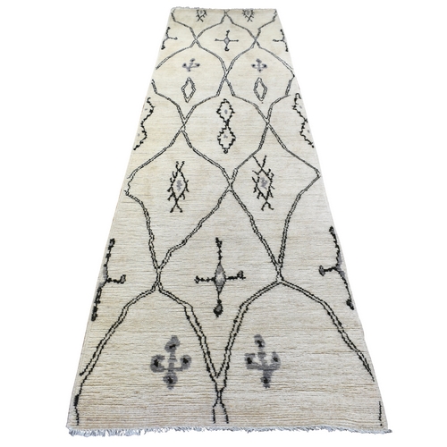 Ivory, Hand Knotted, Soft and Shiny Wool, Moroccan Berber with Criss Cross Pattern, Natural Dyes, Runner Oriental 