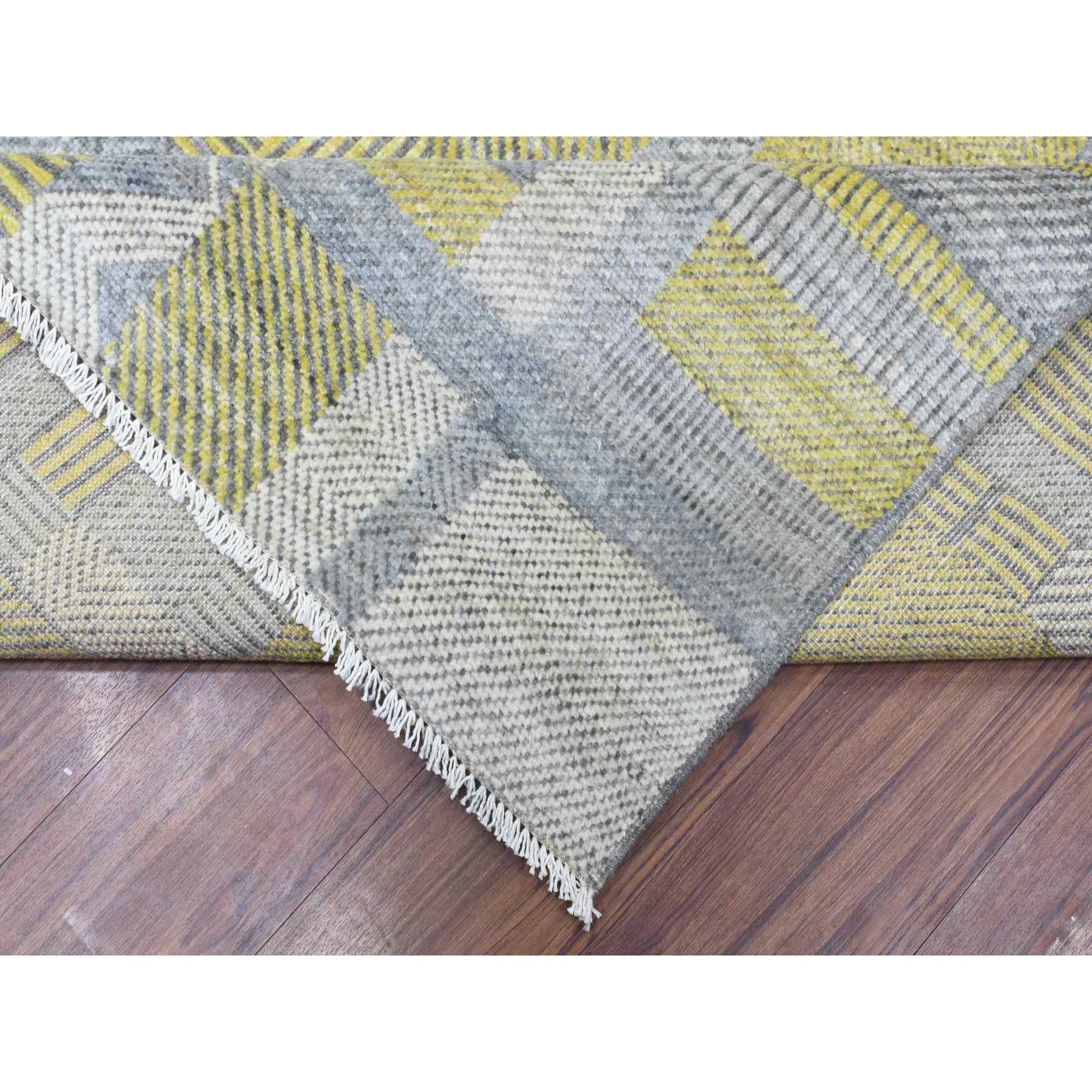 Modern-and-Contemporary-Hand-Knotted-Rug-363360