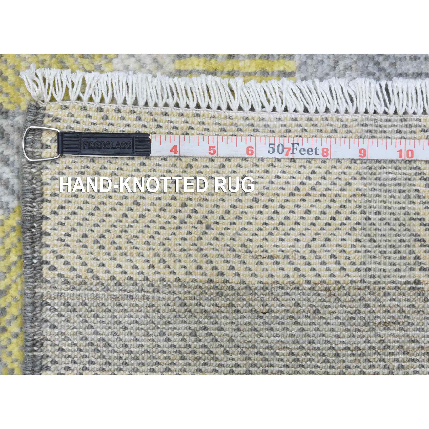 Modern-and-Contemporary-Hand-Knotted-Rug-363360
