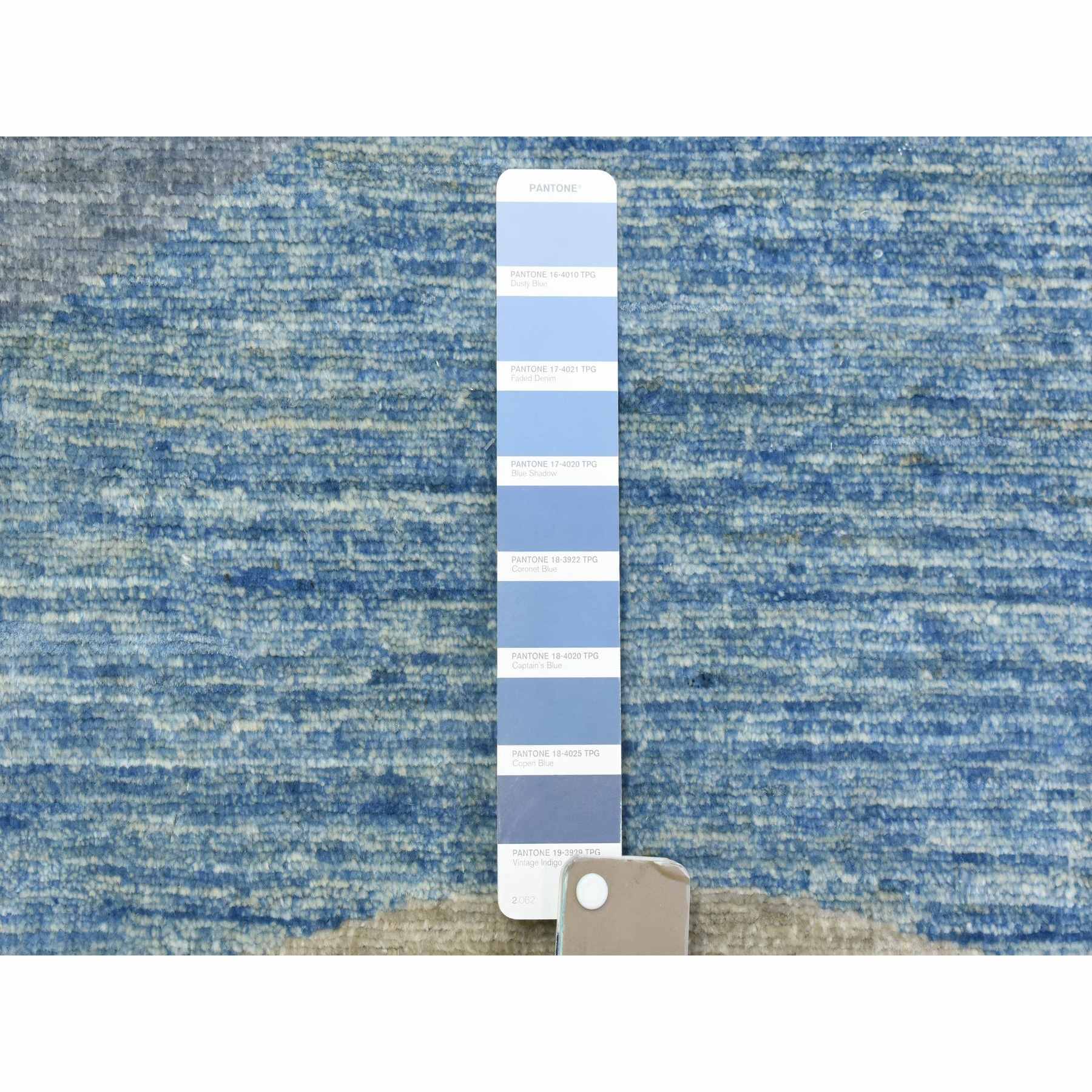Modern-and-Contemporary-Hand-Knotted-Rug-364415