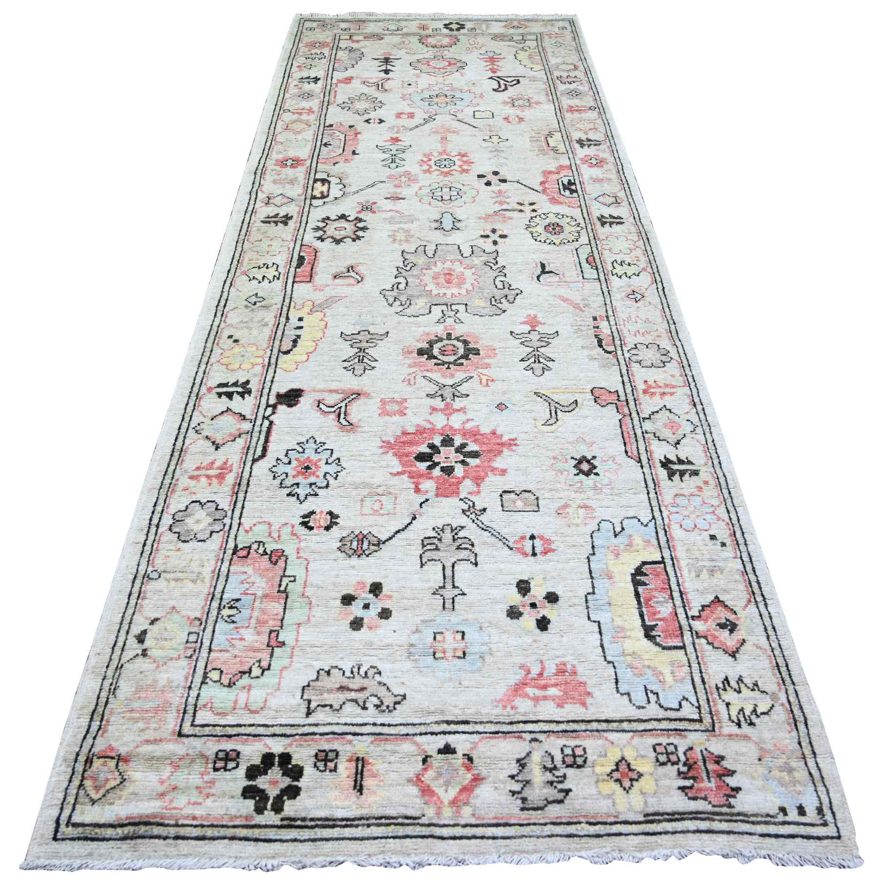 Oushak-And-Peshawar-Hand-Knotted-Rug-369910