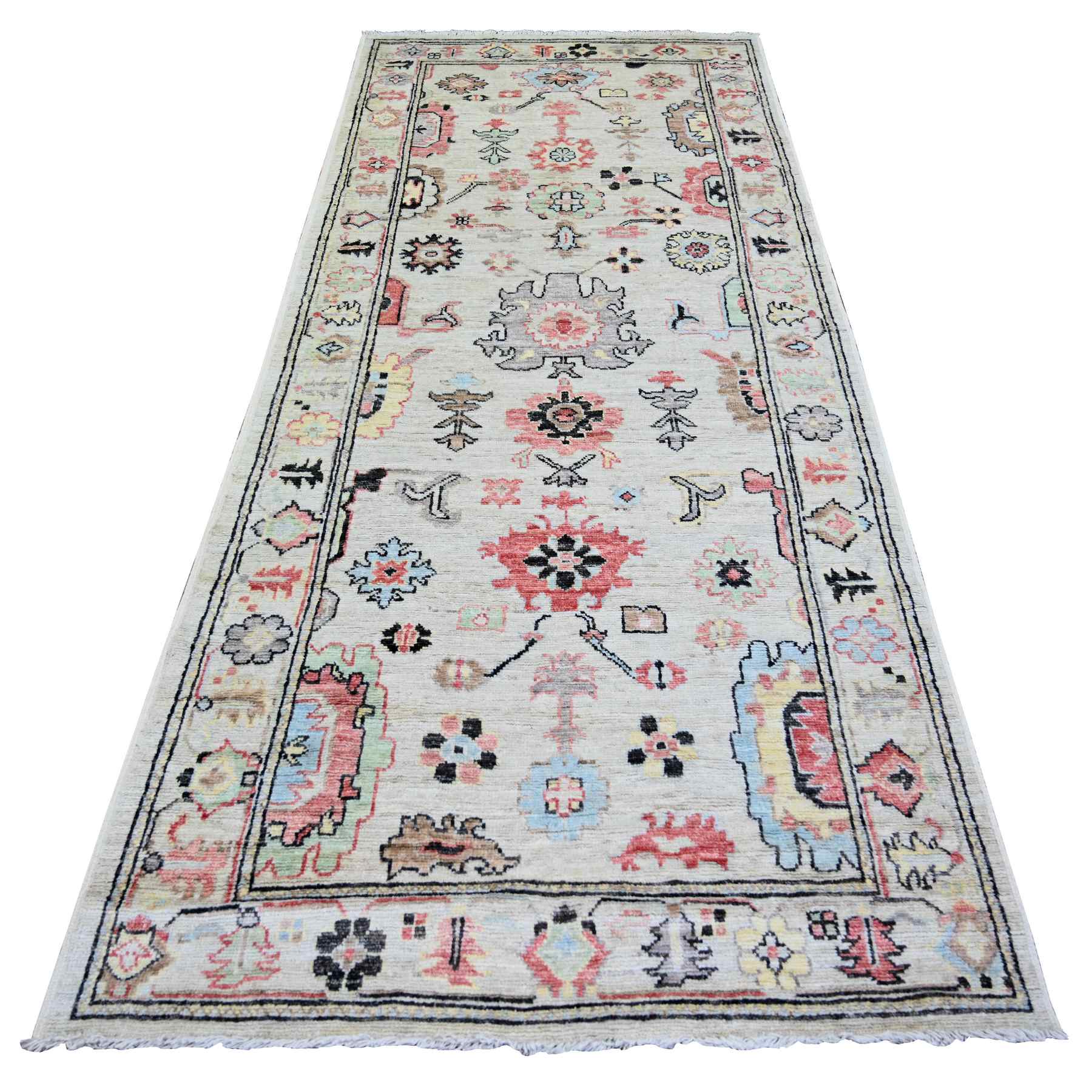 Oushak-And-Peshawar-Hand-Knotted-Rug-370365