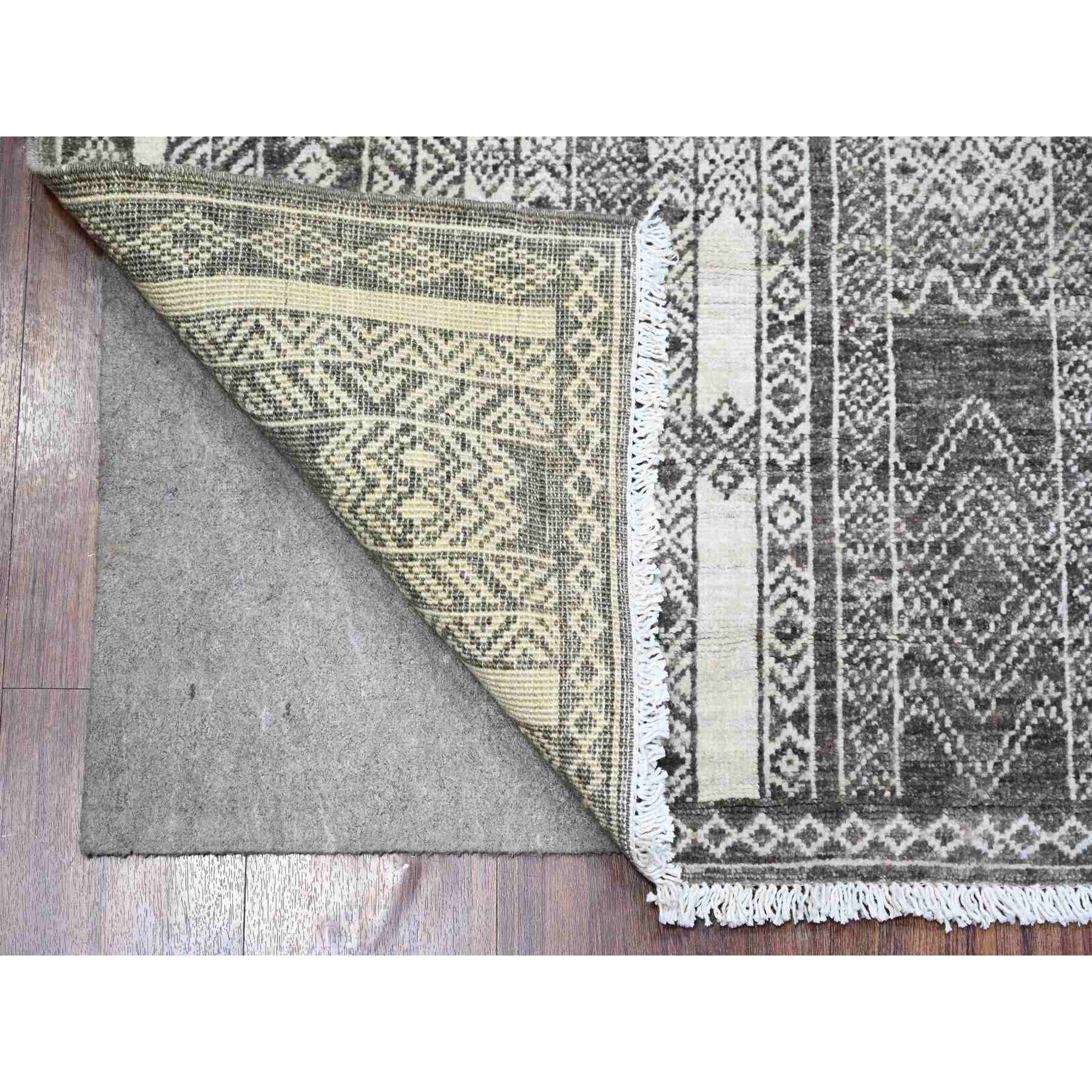 Oushak-And-Peshawar-Hand-Knotted-Rug-370935
