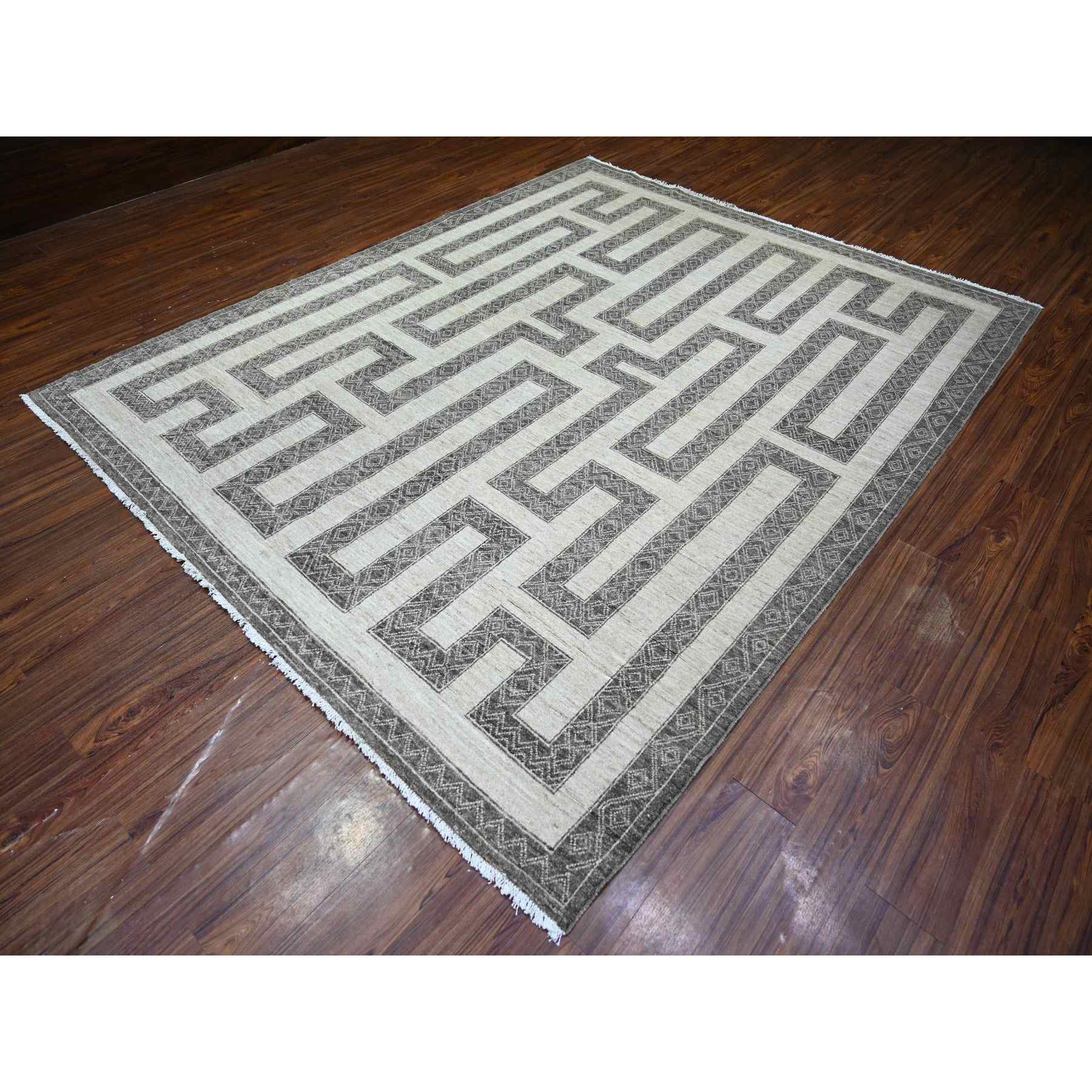 Oushak-And-Peshawar-Hand-Knotted-Rug-370940