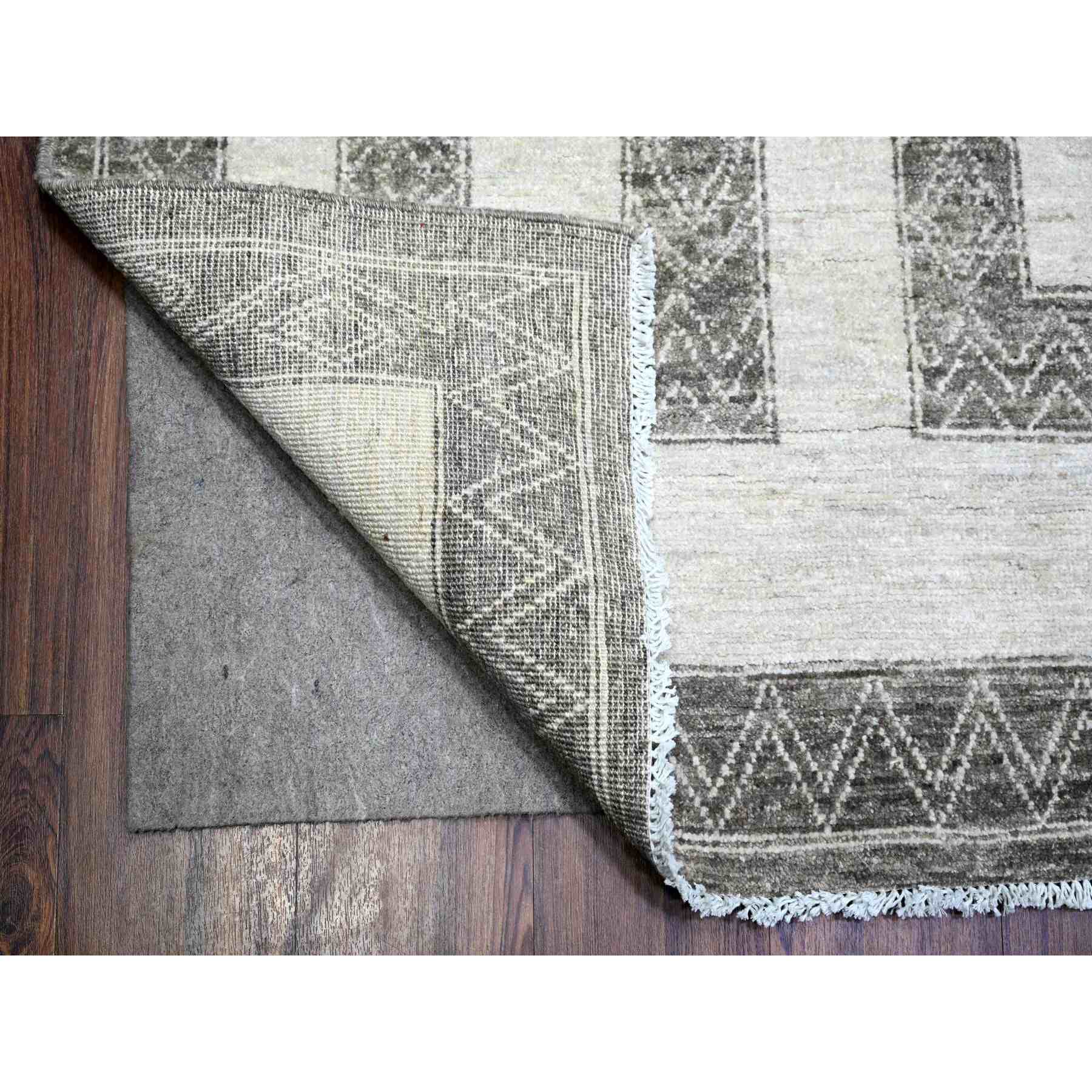 Oushak-And-Peshawar-Hand-Knotted-Rug-371065