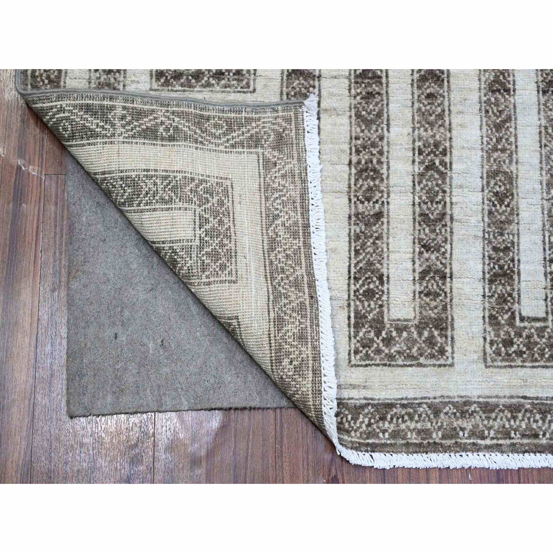 Oushak-And-Peshawar-Hand-Knotted-Rug-371315