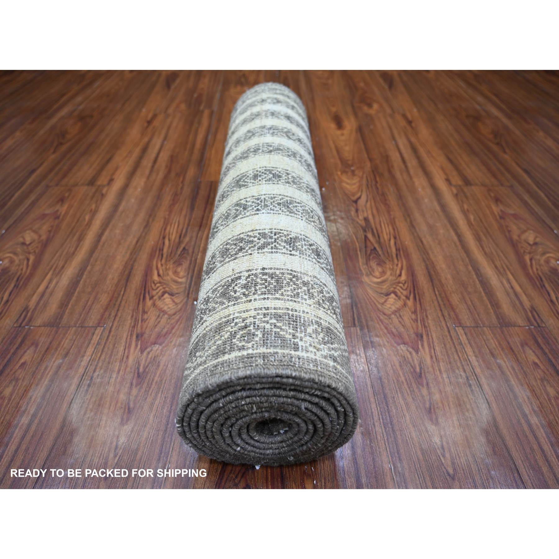 Oushak-And-Peshawar-Hand-Knotted-Rug-371420