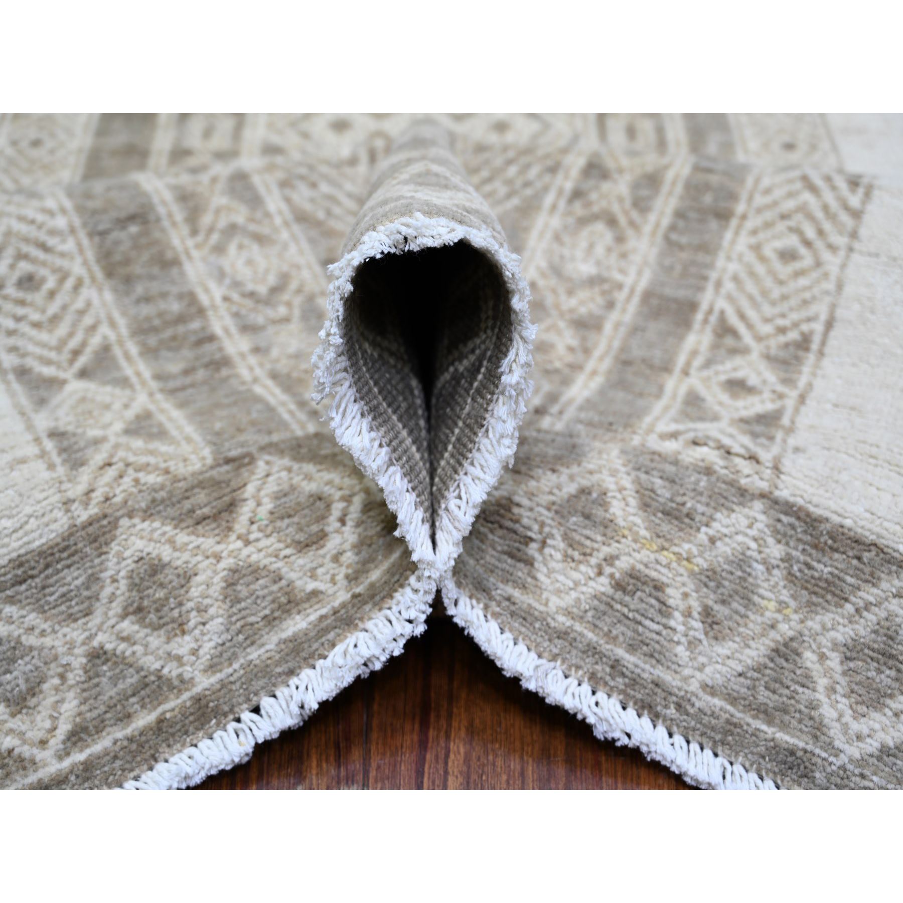 Oushak-And-Peshawar-Hand-Knotted-Rug-371485