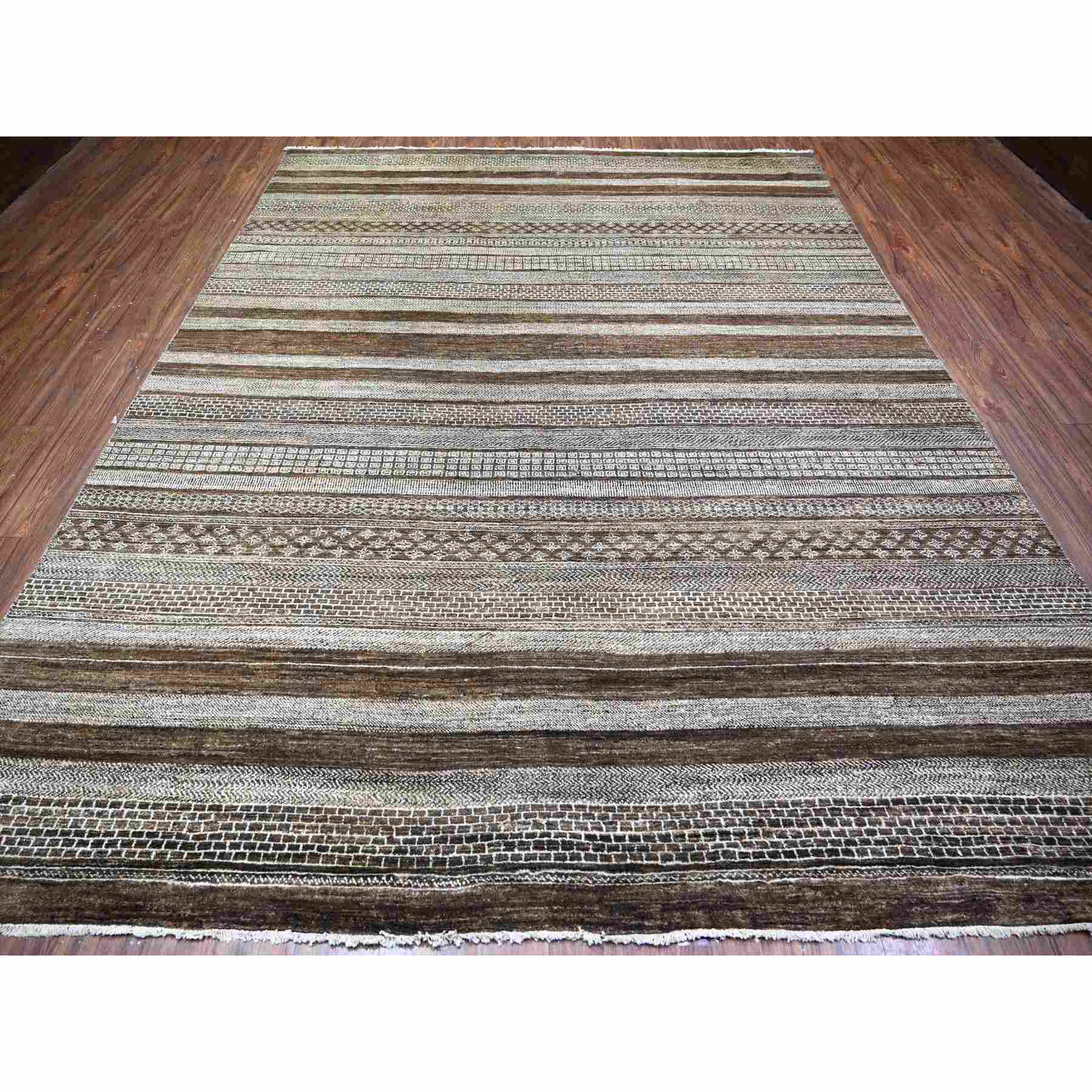 Modern-and-Contemporary-Hand-Knotted-Rug-373015