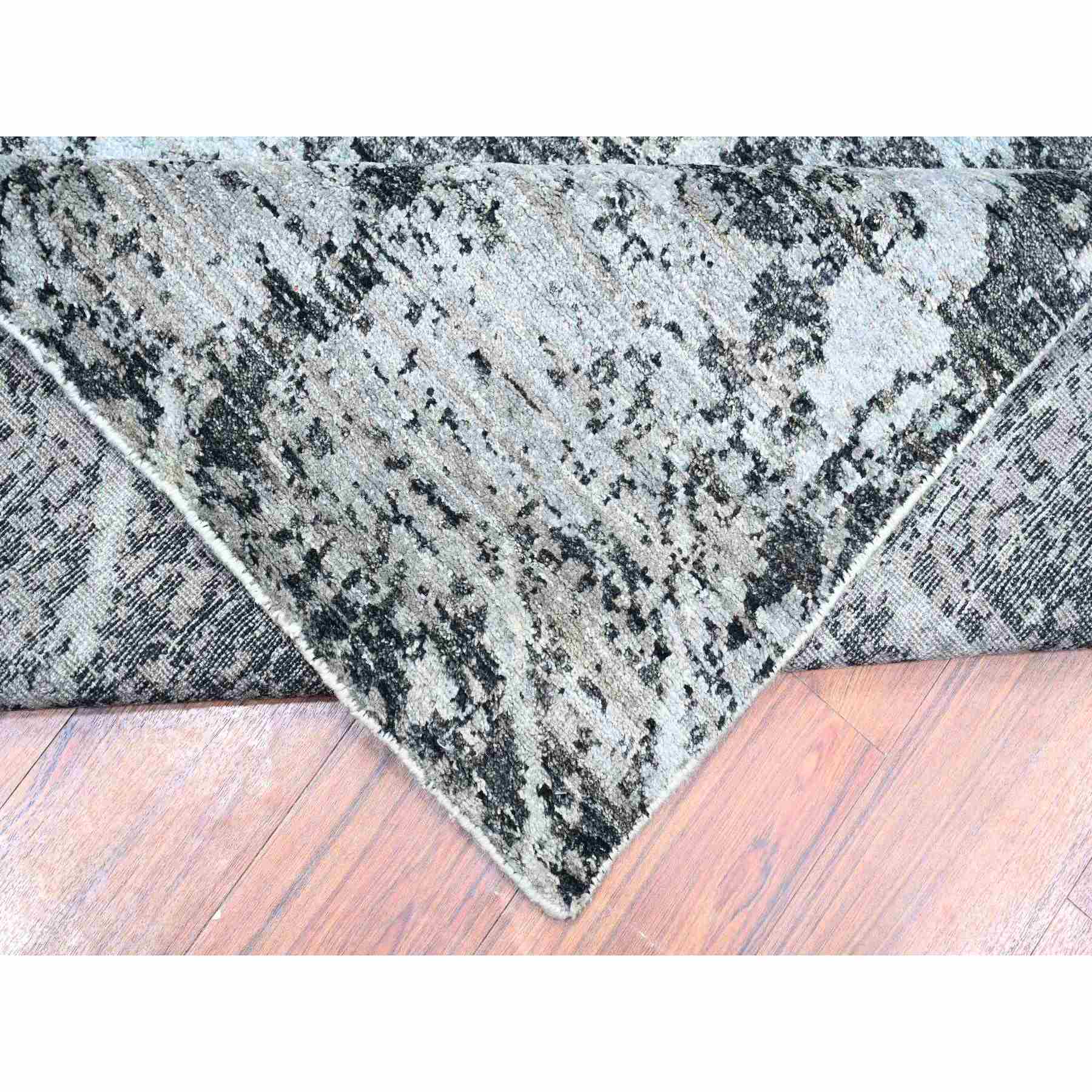 Modern-and-Contemporary-Hand-Knotted-Rug-373140