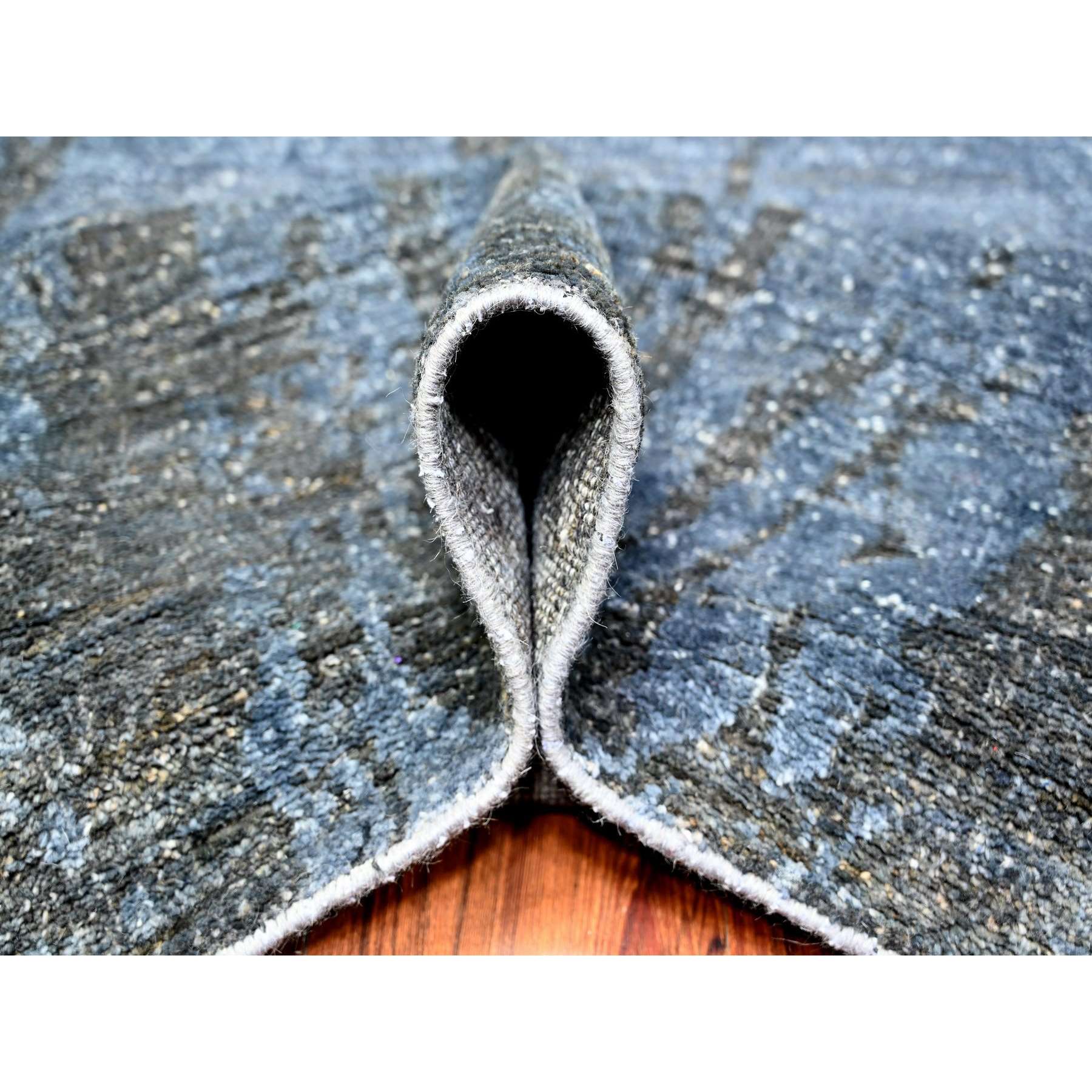 Modern-and-Contemporary-Hand-Knotted-Rug-373145