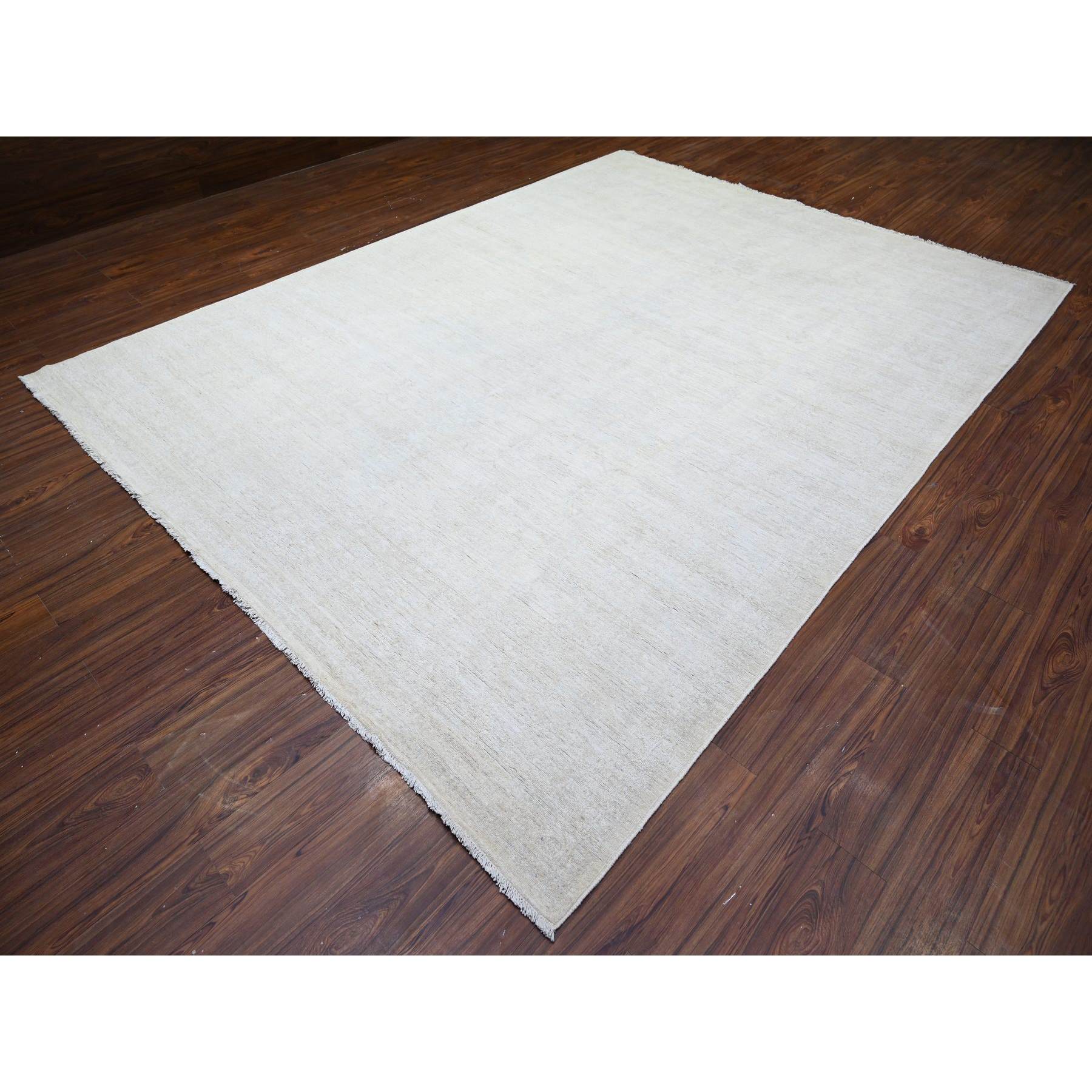 Oushak-And-Peshawar-Hand-Knotted-Rug-372580