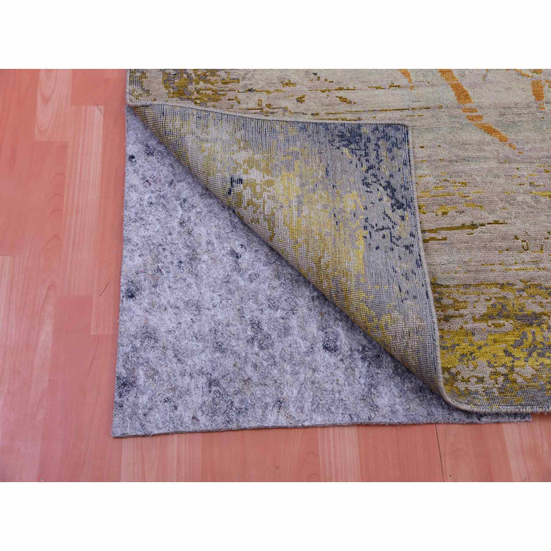 Fine-Oriental-Hand-Knotted-Rug-377070