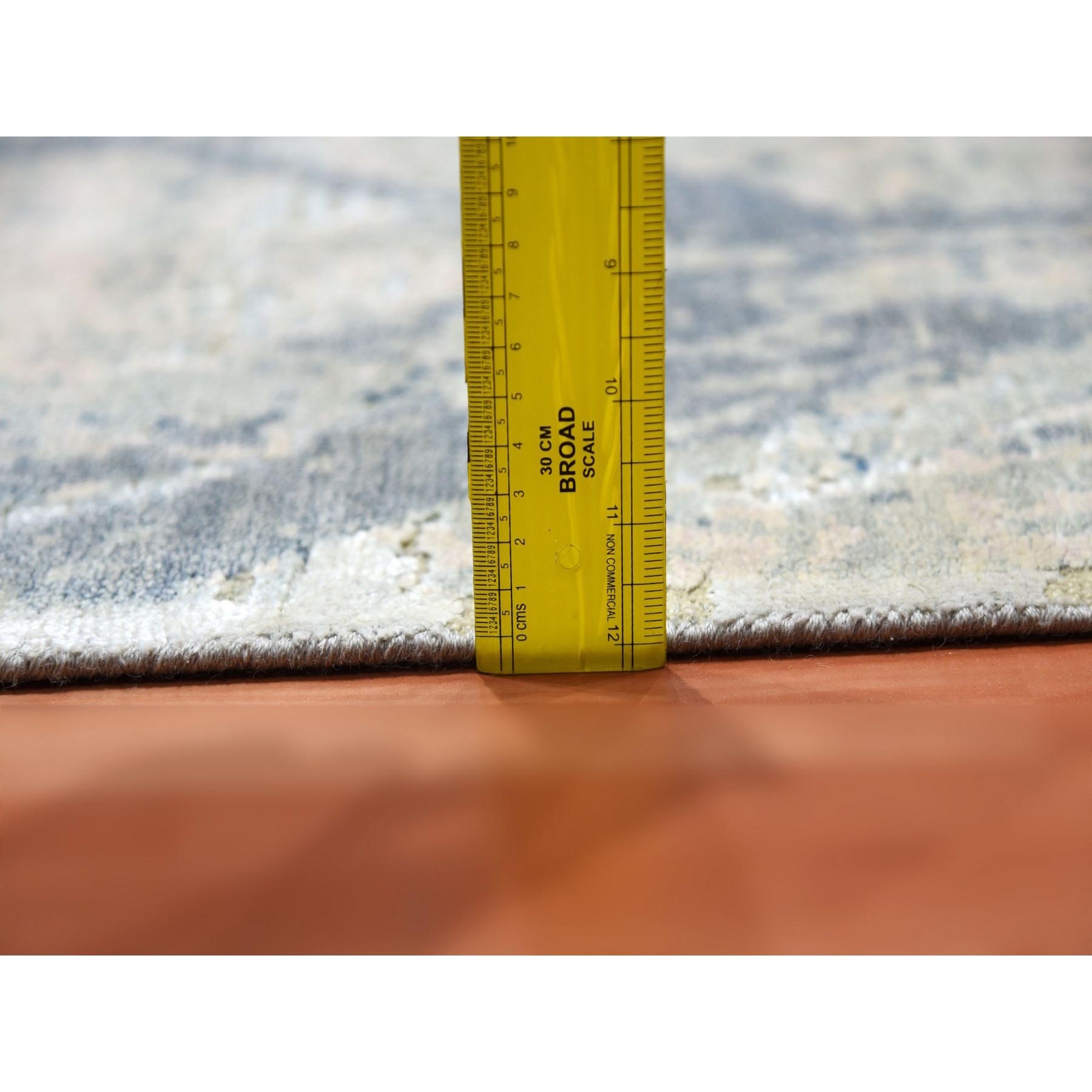 Modern-and-Contemporary-Hand-Knotted-Rug-375060