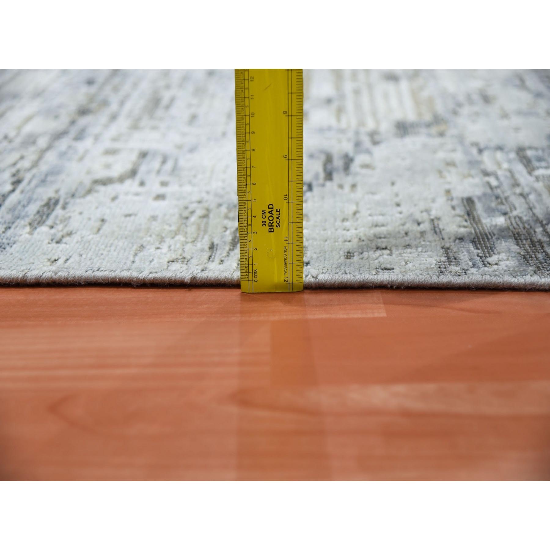 Modern-and-Contemporary-Hand-Knotted-Rug-375065
