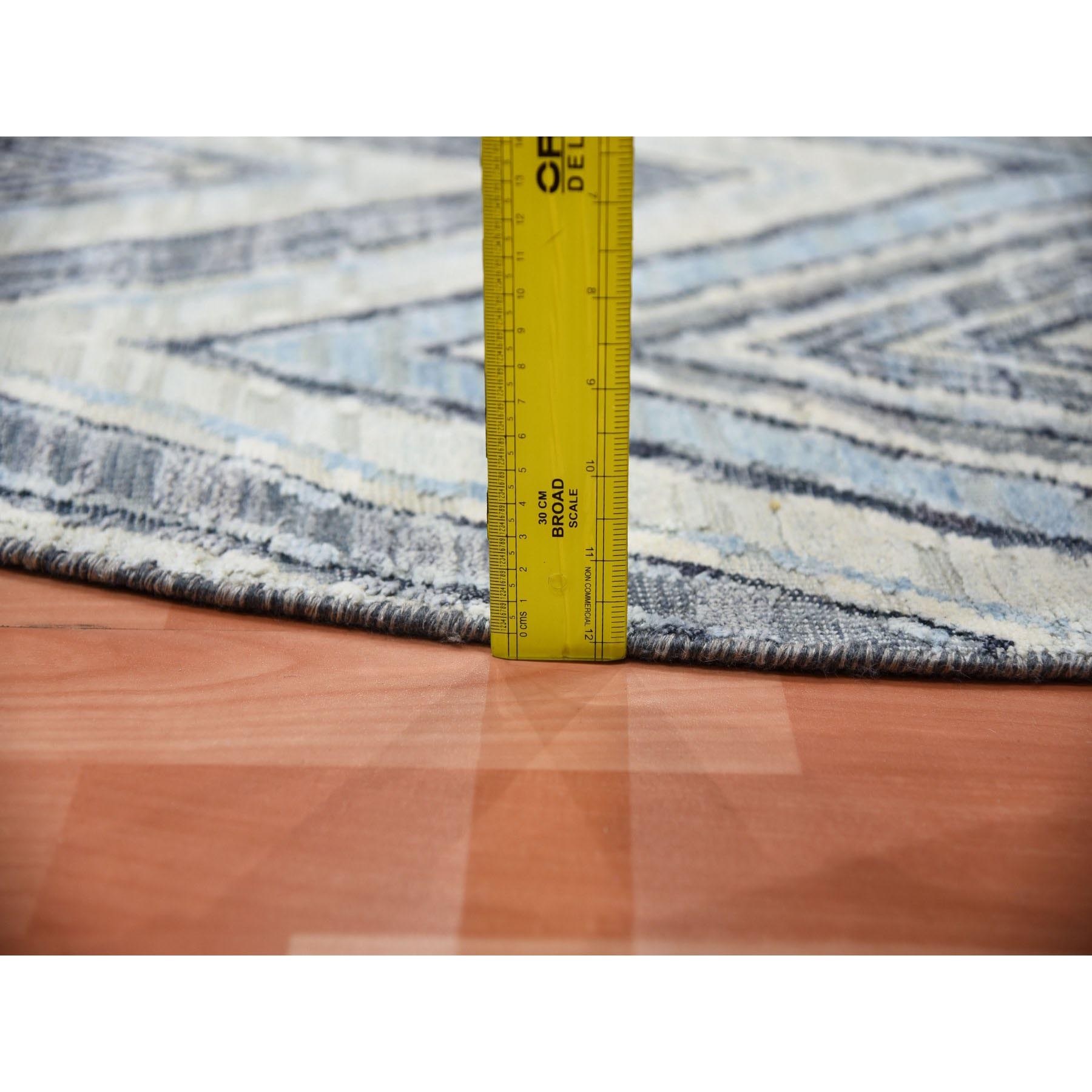 Modern-and-Contemporary-Hand-Knotted-Rug-375145