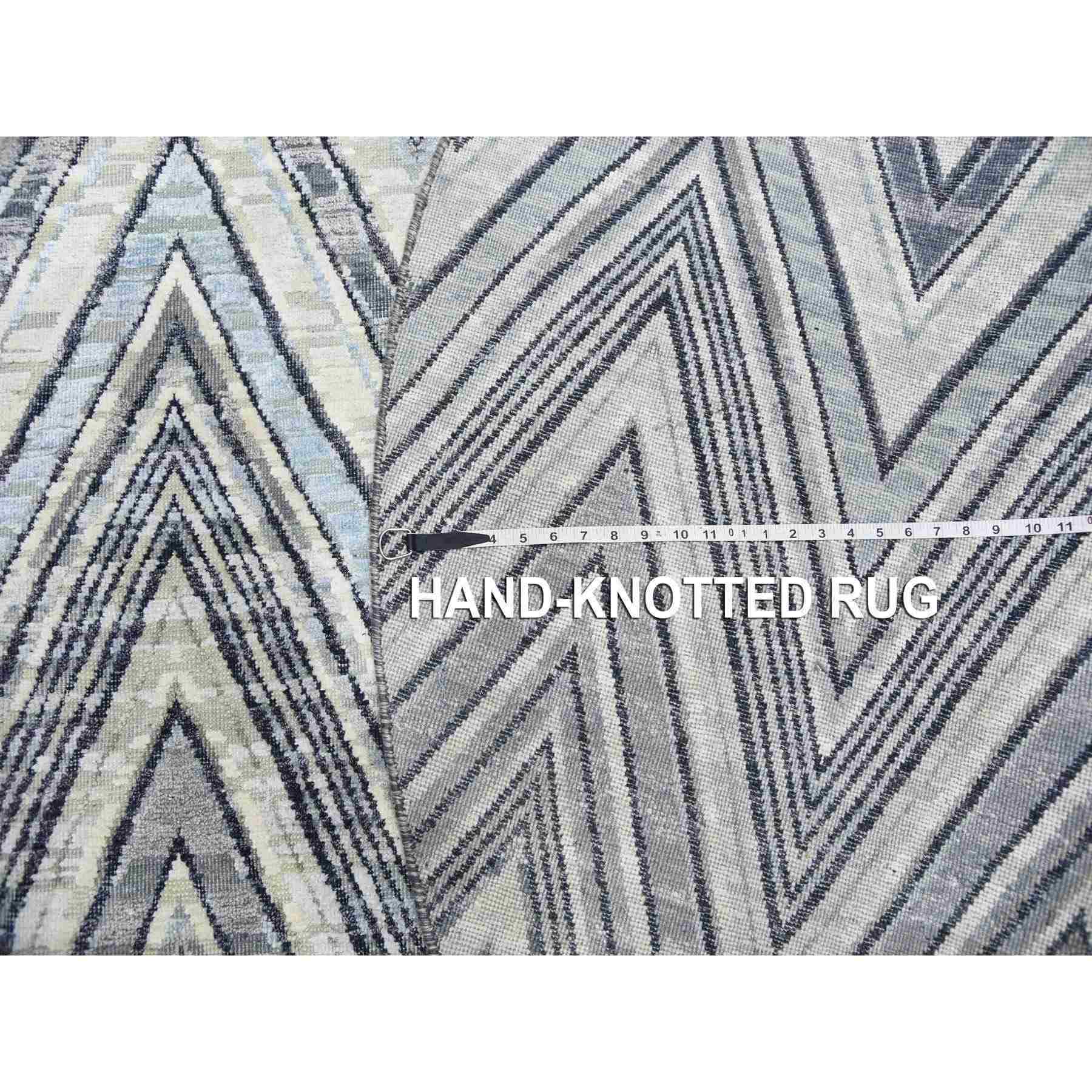 Modern-and-Contemporary-Hand-Knotted-Rug-375145