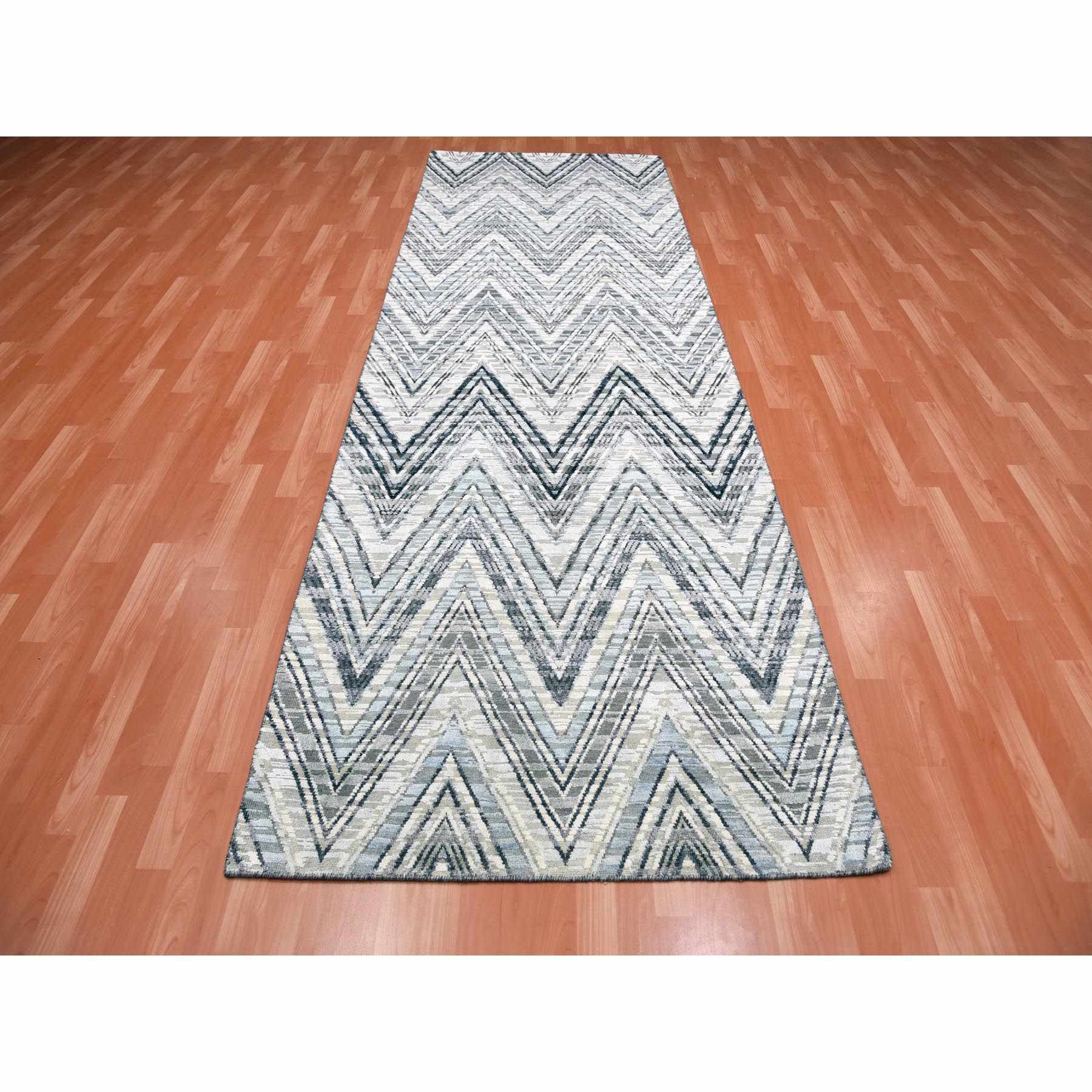 Modern-and-Contemporary-Hand-Knotted-Rug-375150