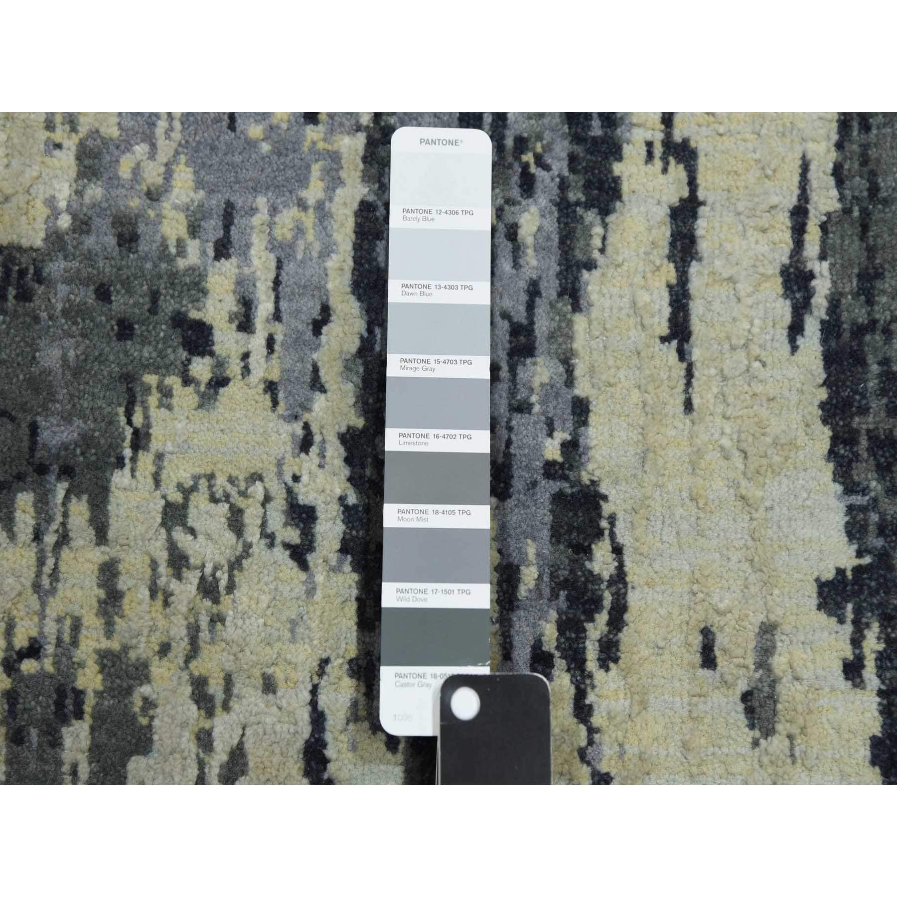 Modern-and-Contemporary-Hand-Knotted-Rug-375375