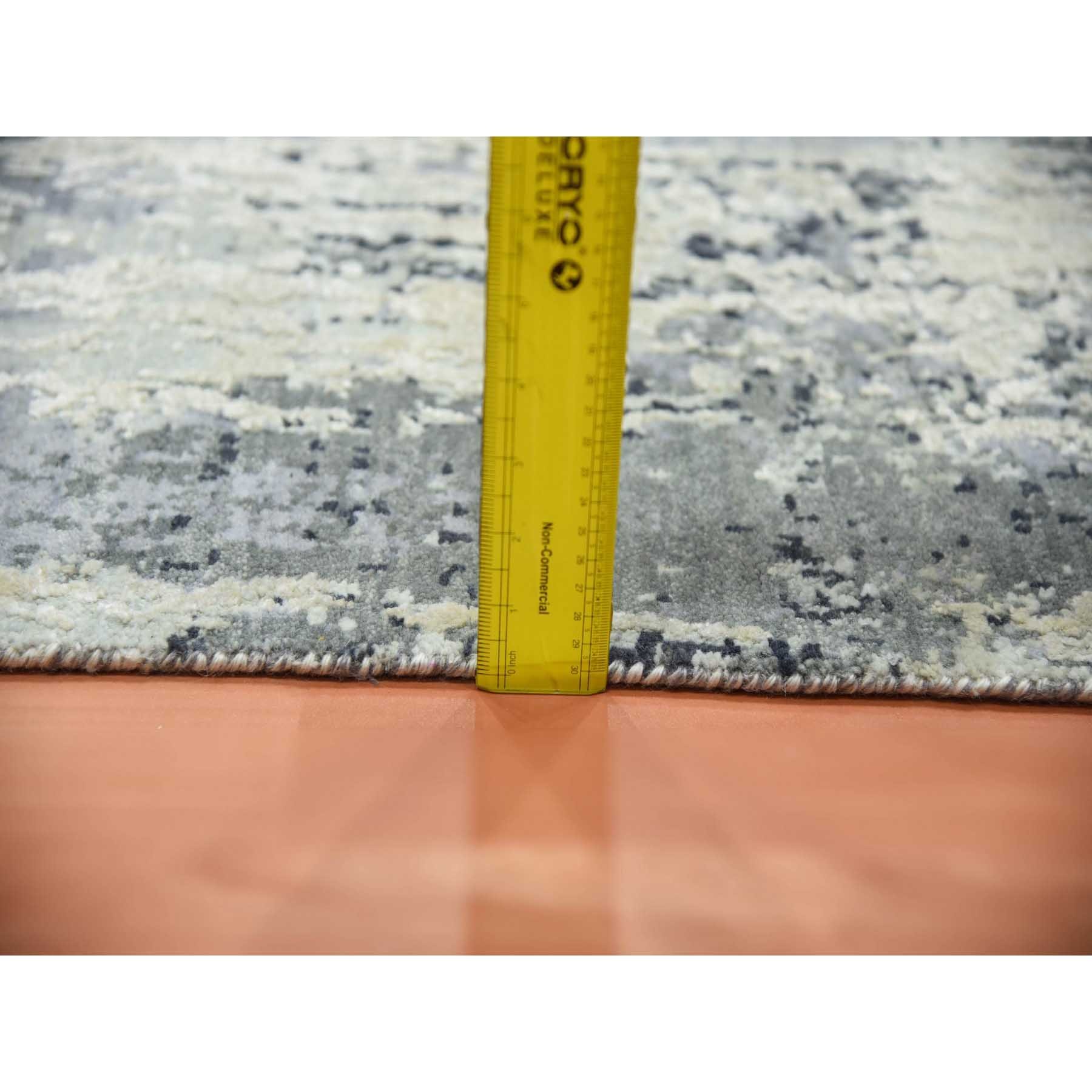 Modern-and-Contemporary-Hand-Knotted-Rug-375385