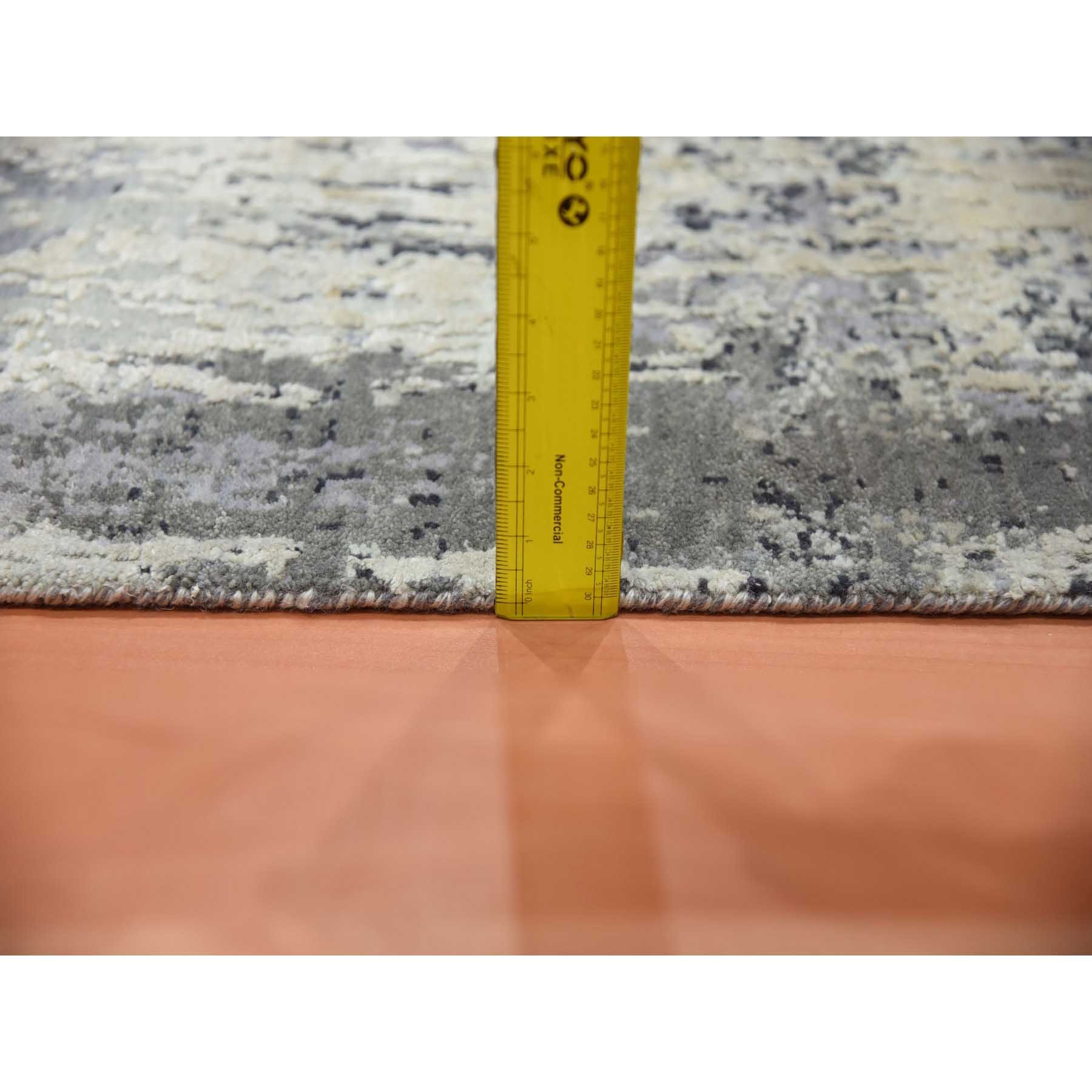 Modern-and-Contemporary-Hand-Knotted-Rug-375390