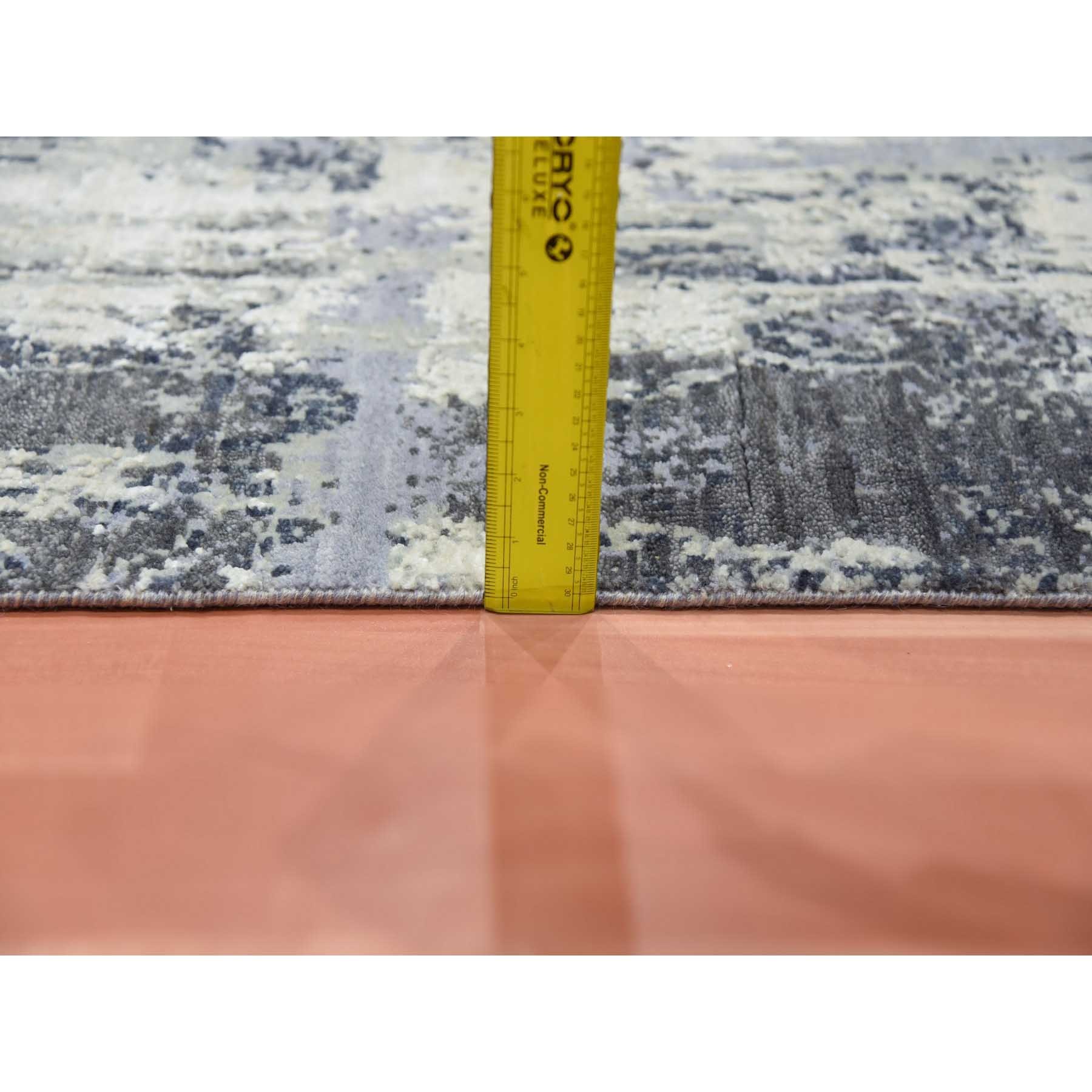 Modern-and-Contemporary-Hand-Knotted-Rug-375395