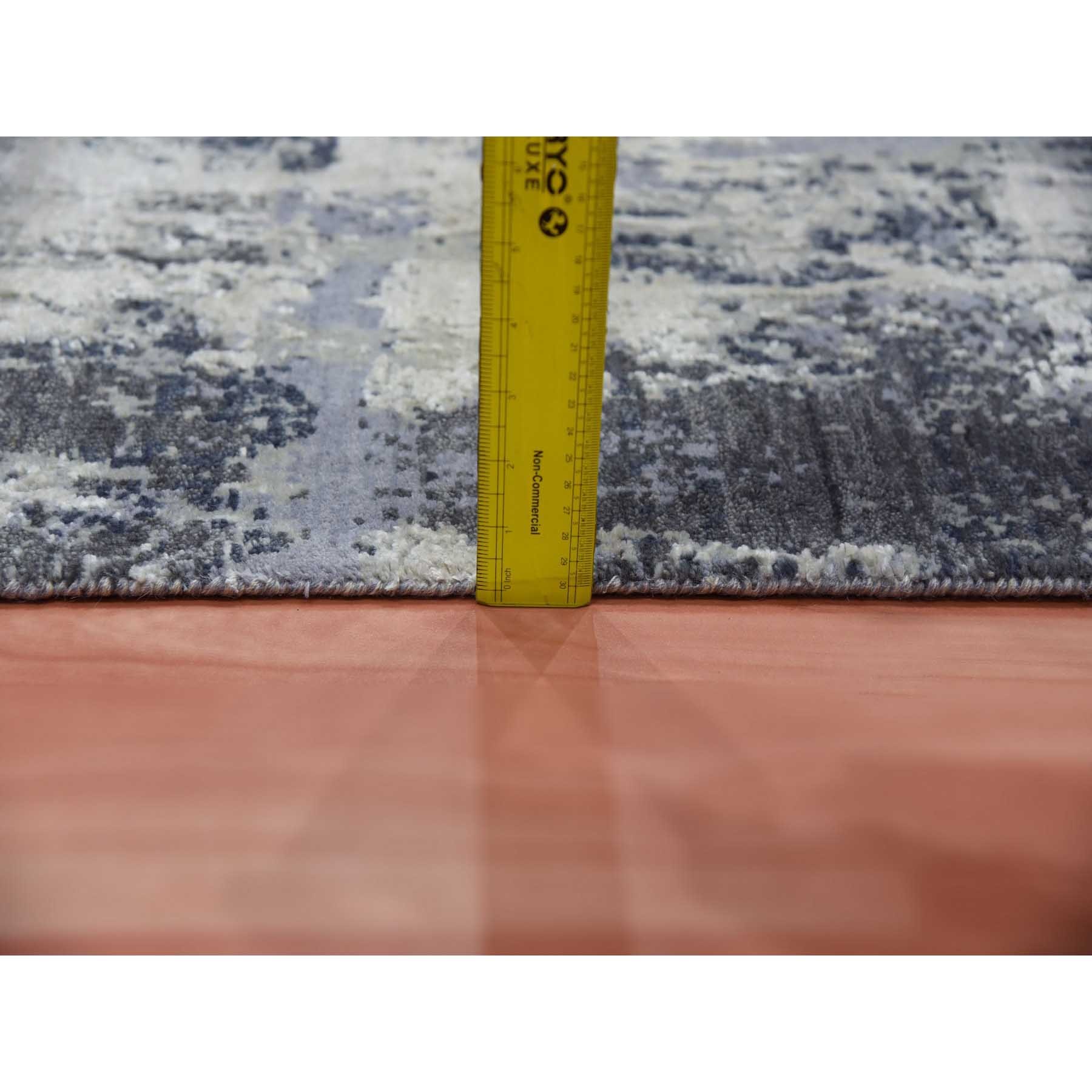 Modern-and-Contemporary-Hand-Knotted-Rug-375400