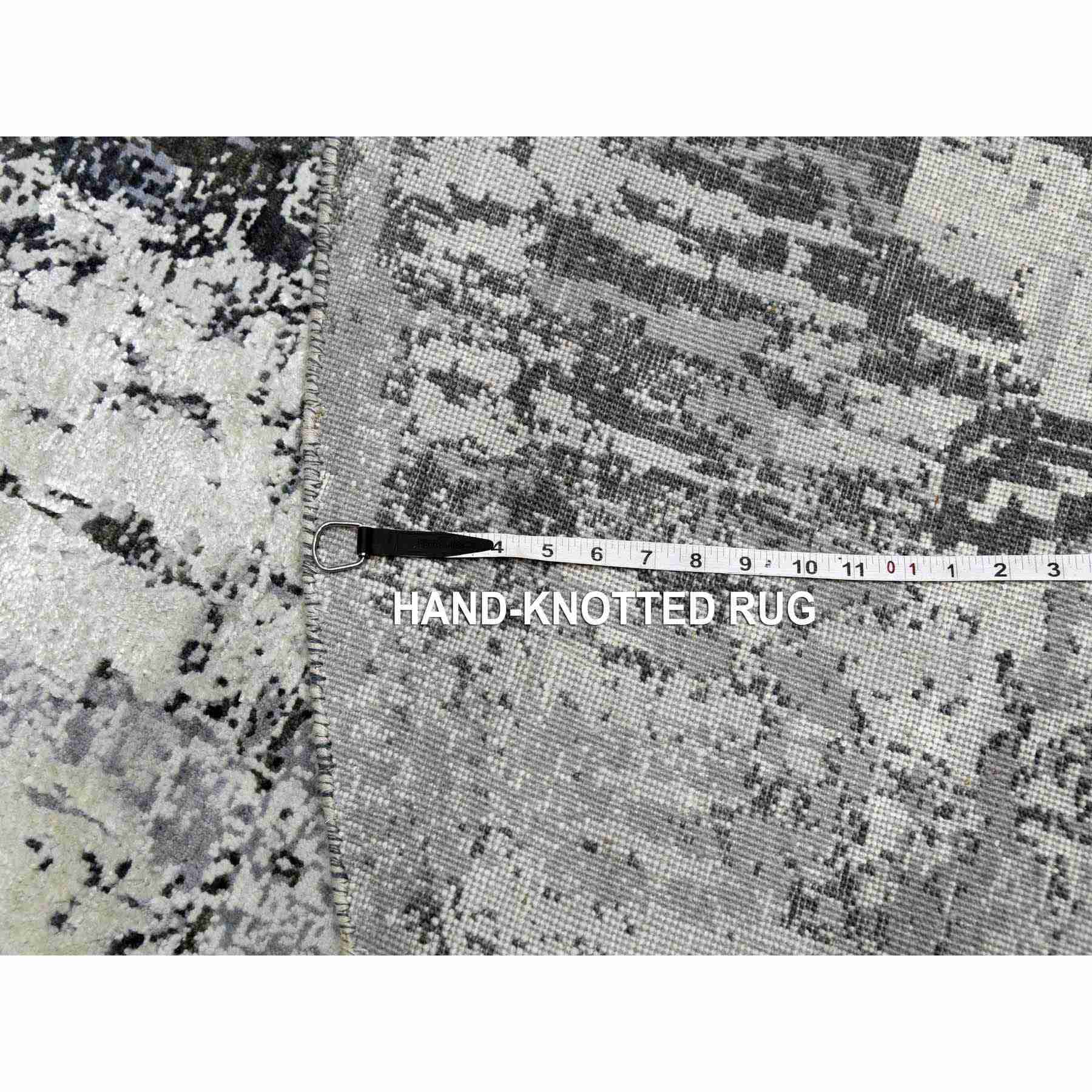 Modern-and-Contemporary-Hand-Knotted-Rug-375435