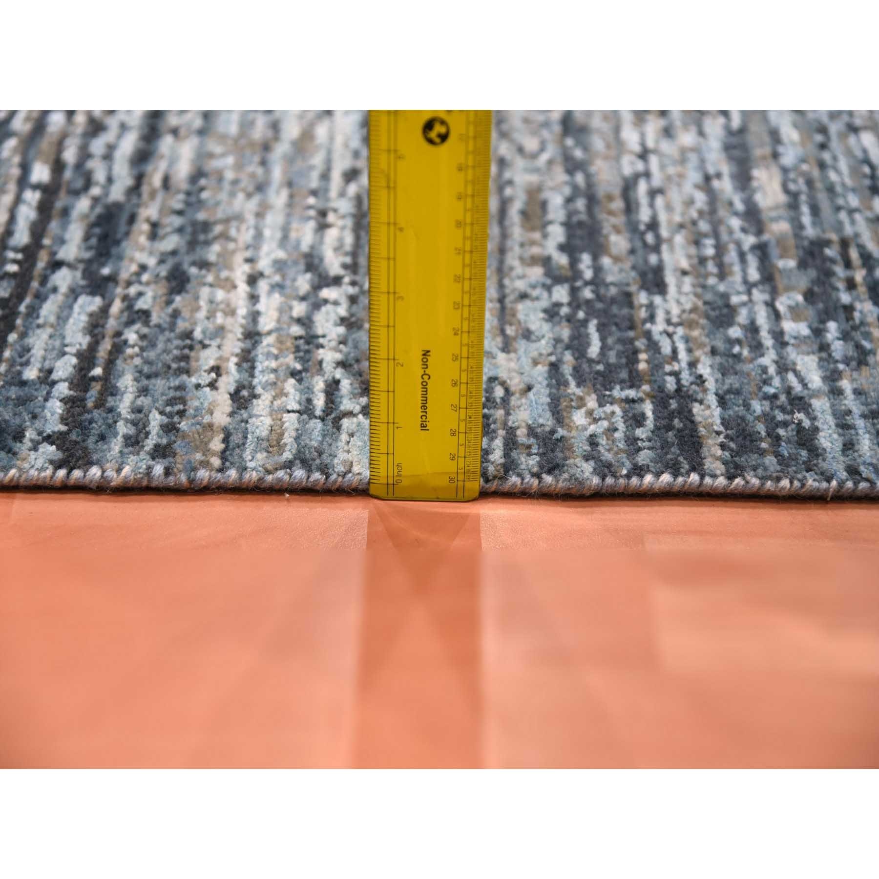 Modern-and-Contemporary-Hand-Knotted-Rug-375490