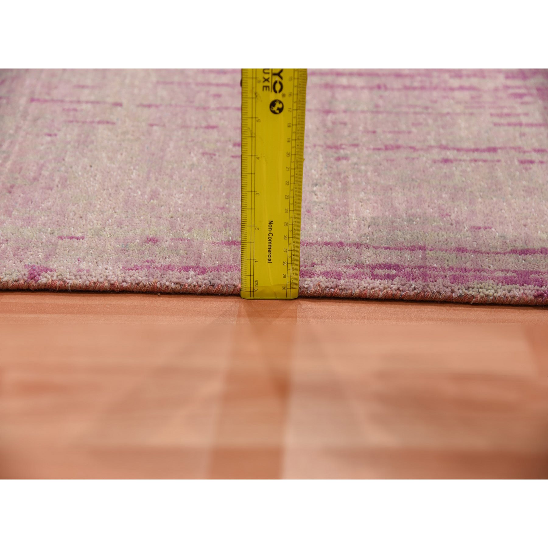 Modern-and-Contemporary-Hand-Knotted-Rug-375570
